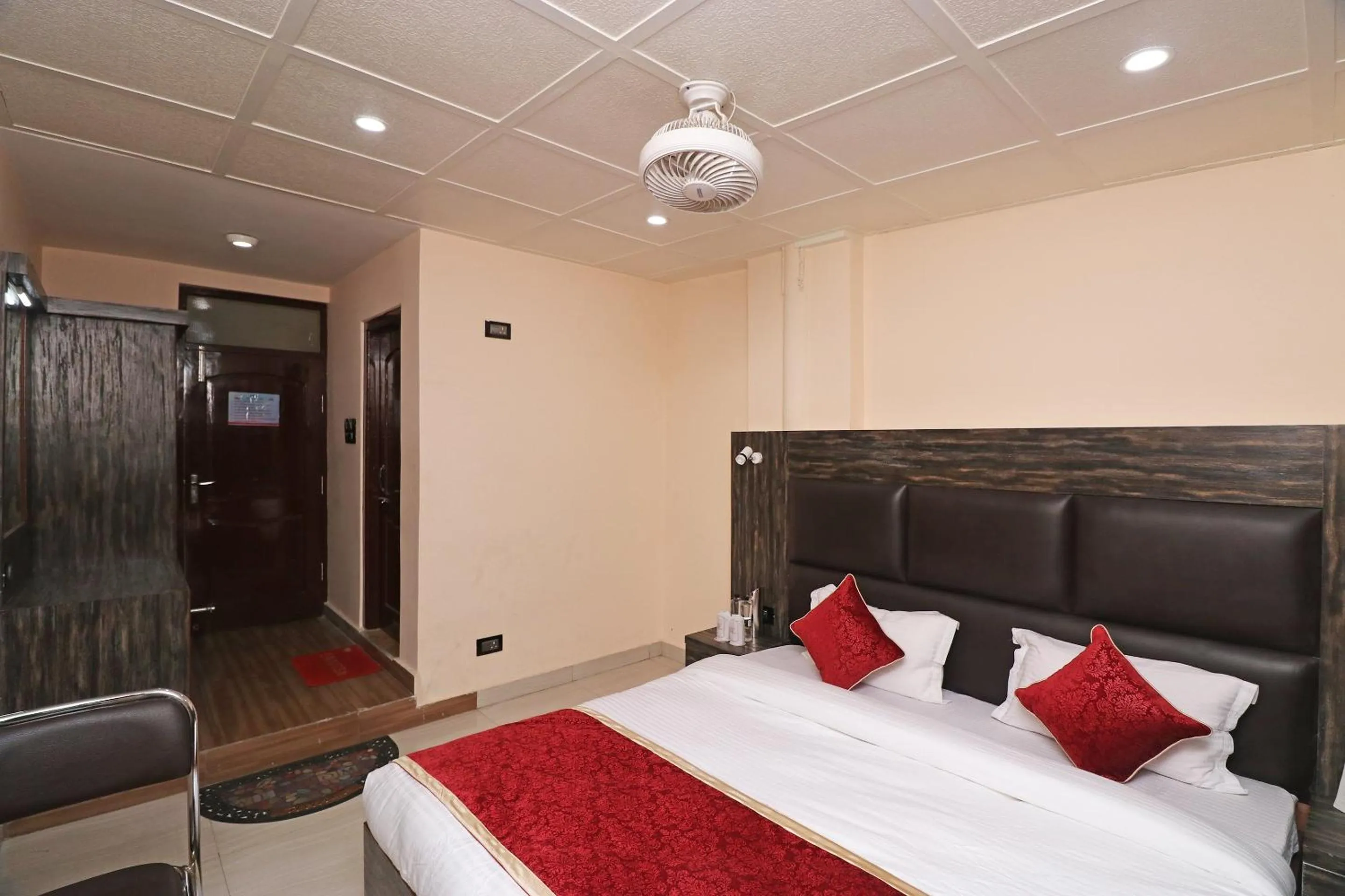 Bedroom, Bed in Hotel O Abc Residency