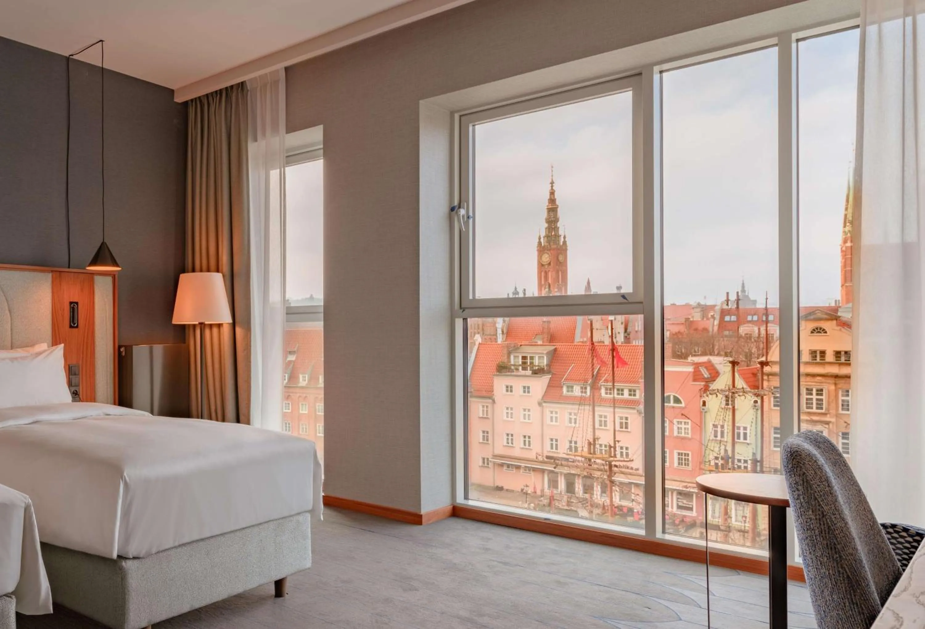 Bedroom, Bed in Radisson Hotel & Apartments Gdansk