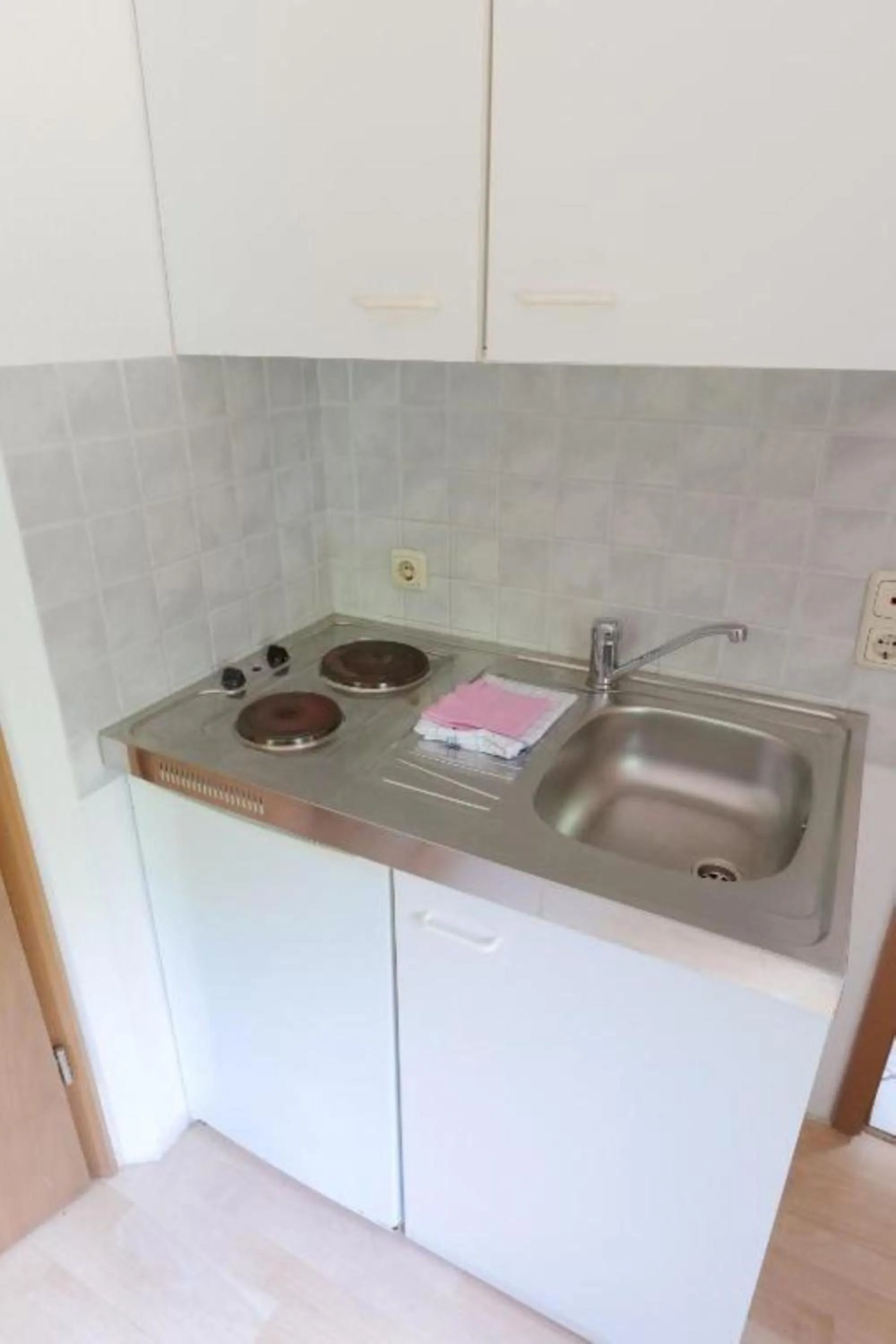 kitchen in Alcor Hotel Feriendorf an der Ostsee