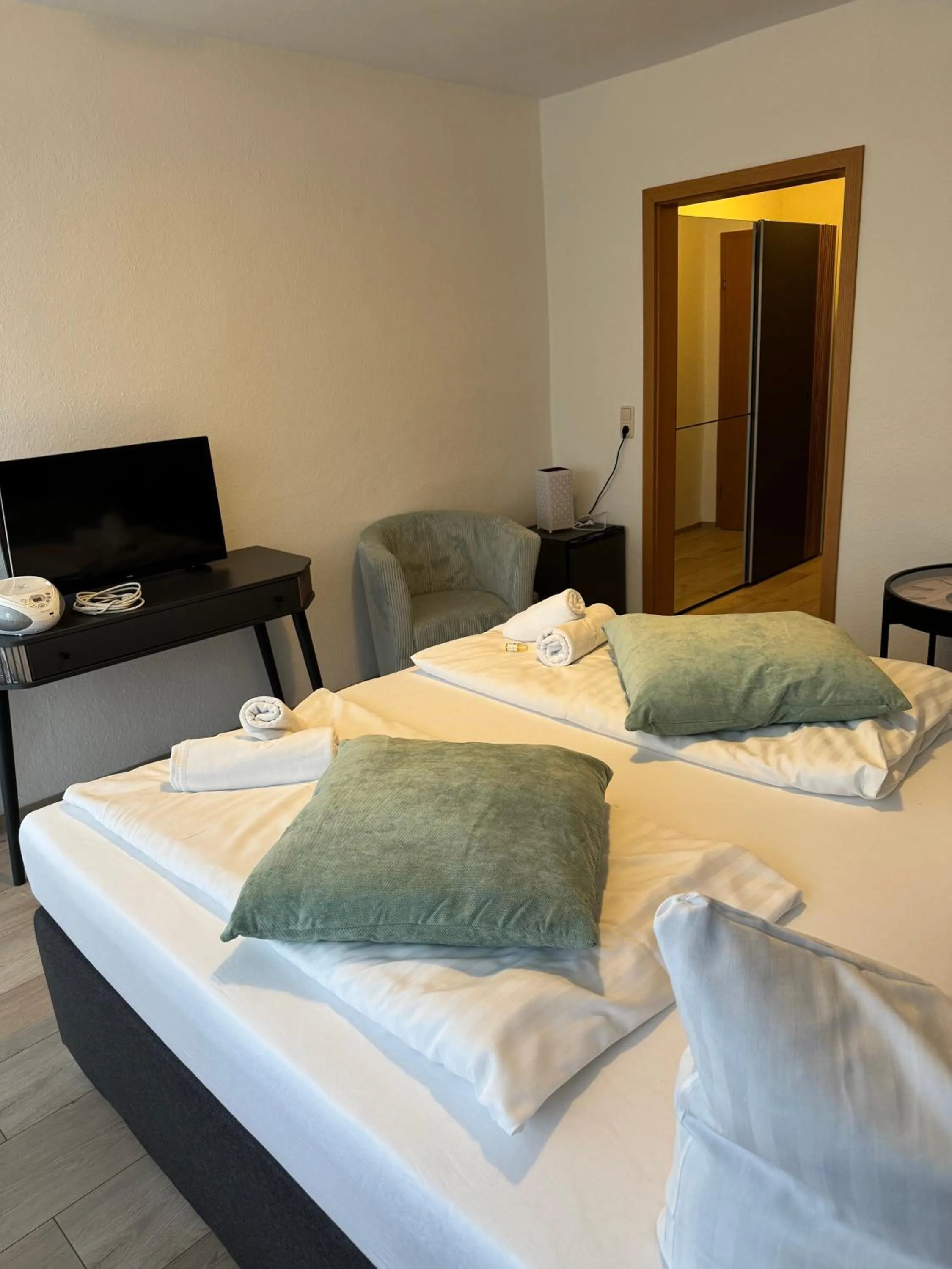 Bedroom, Bed in Alcor Hotel Feriendorf an der Ostsee