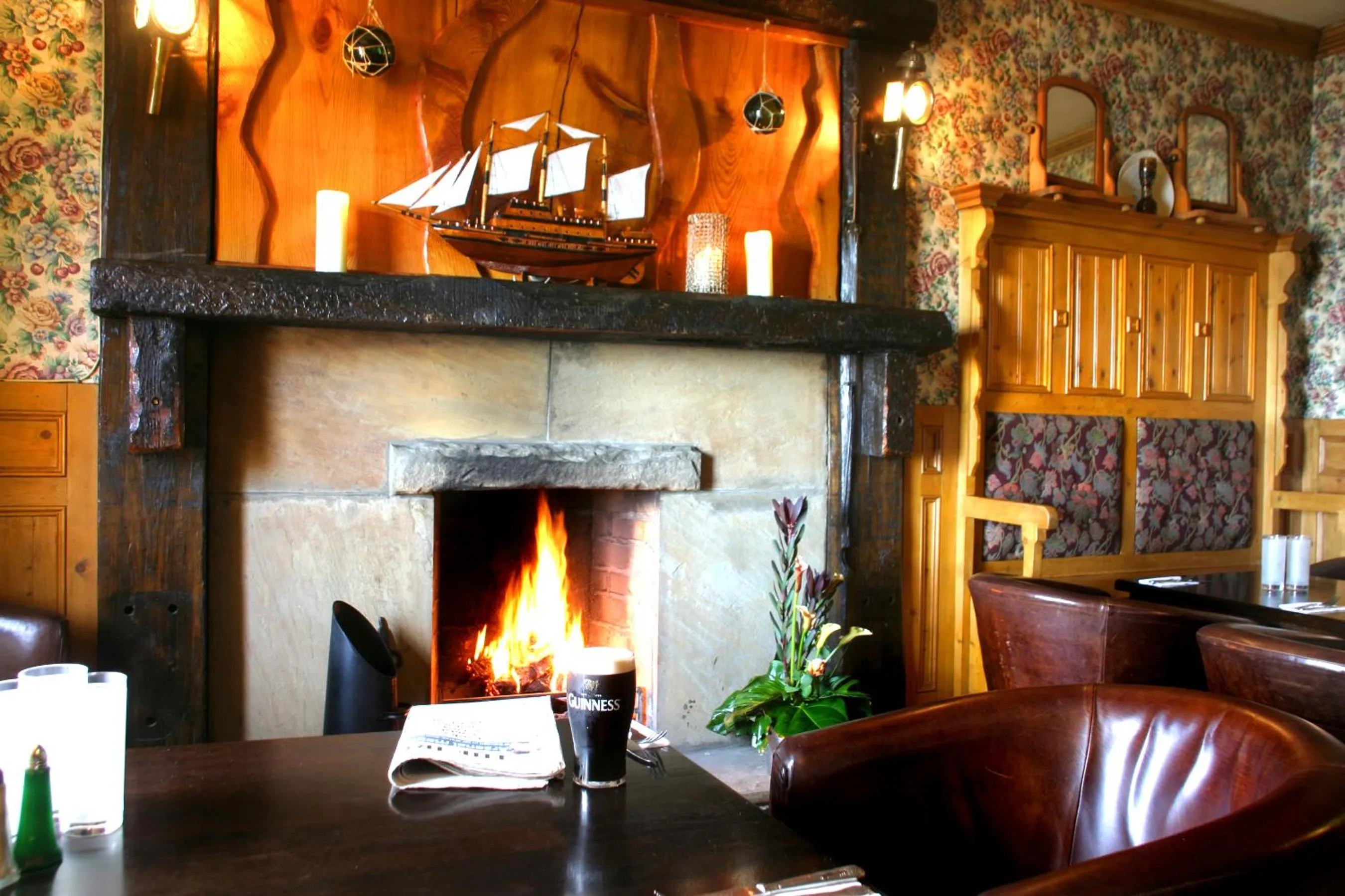 Restaurant/places to eat in Maddens Bridge Bar & Guesthouse