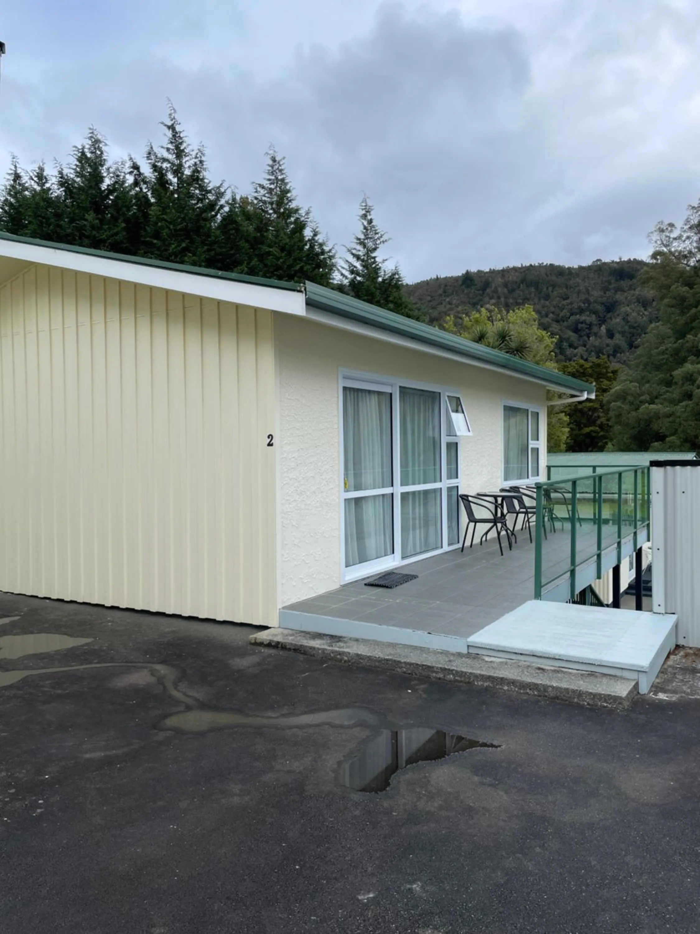 Mataki Motel