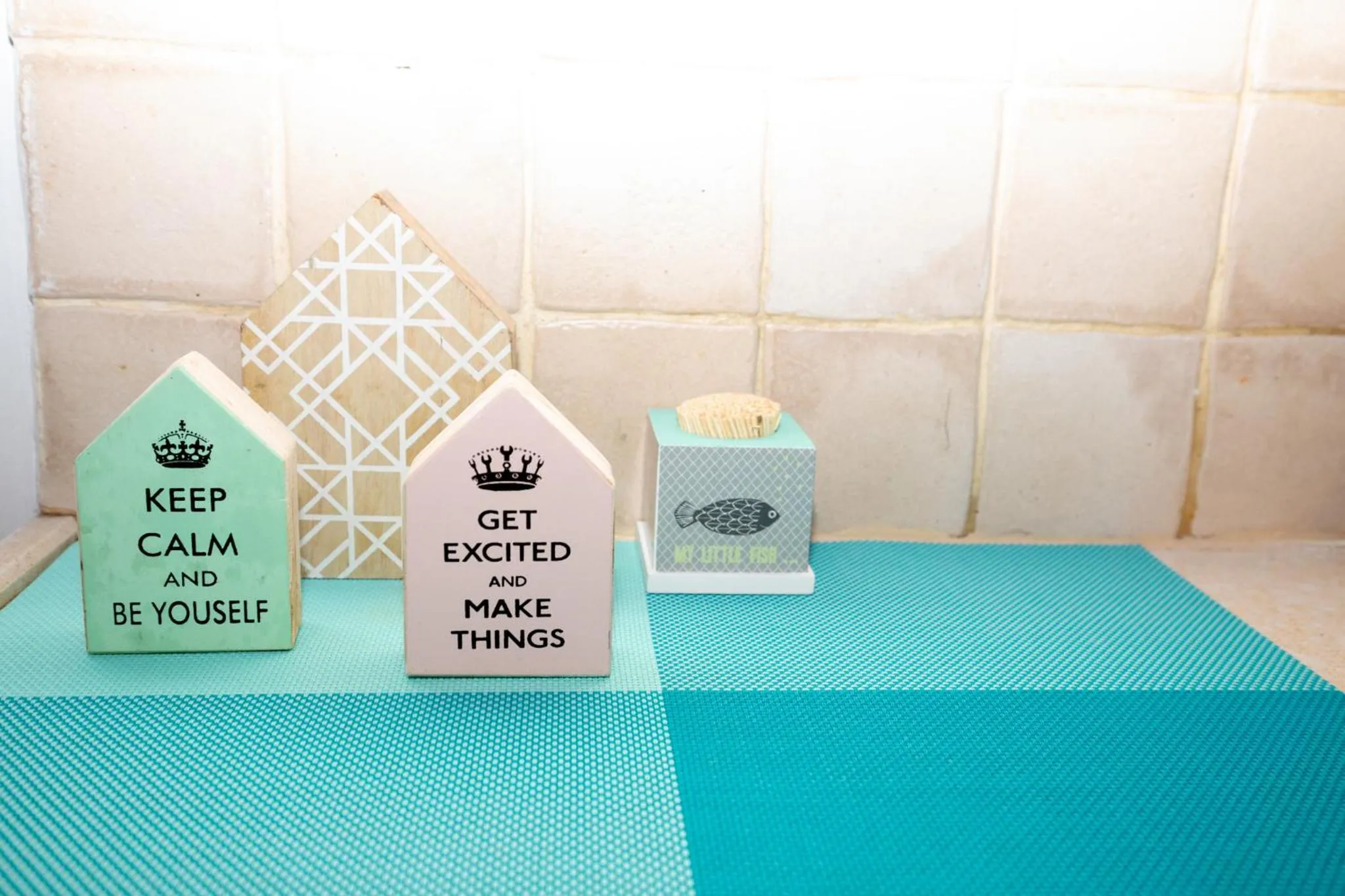 Decorative detail in Dira BaLev