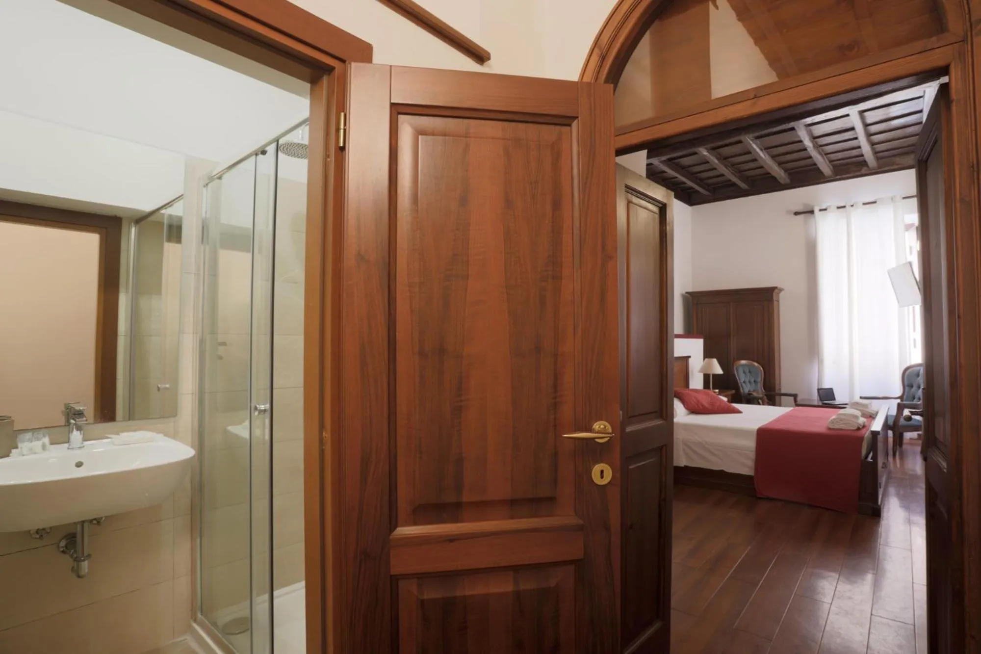 Bathroom, Bed in Borgo Pio 91
