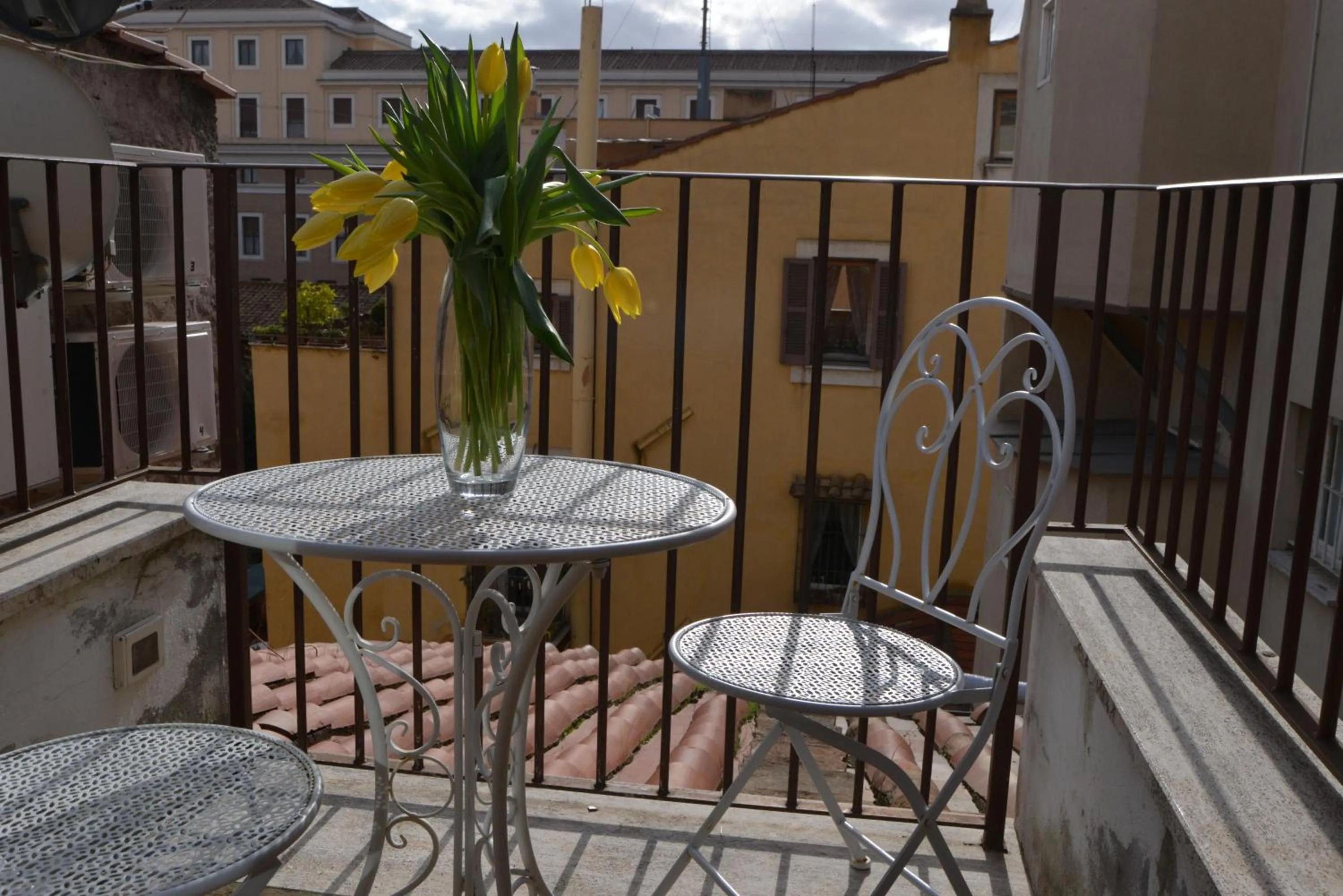 Balcony/Terrace in Borgo Pio 91