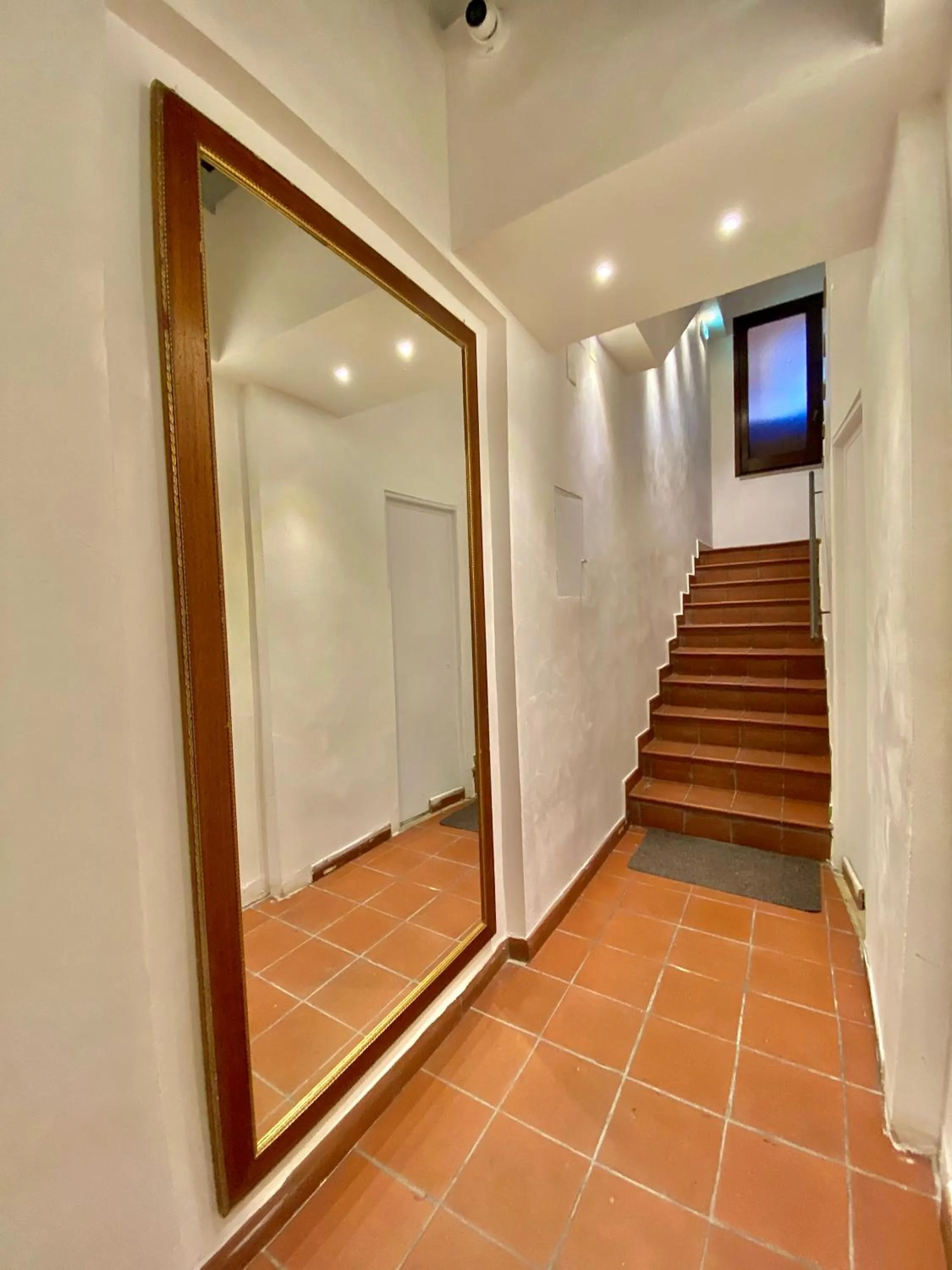 Property building in Borgo Pio 91