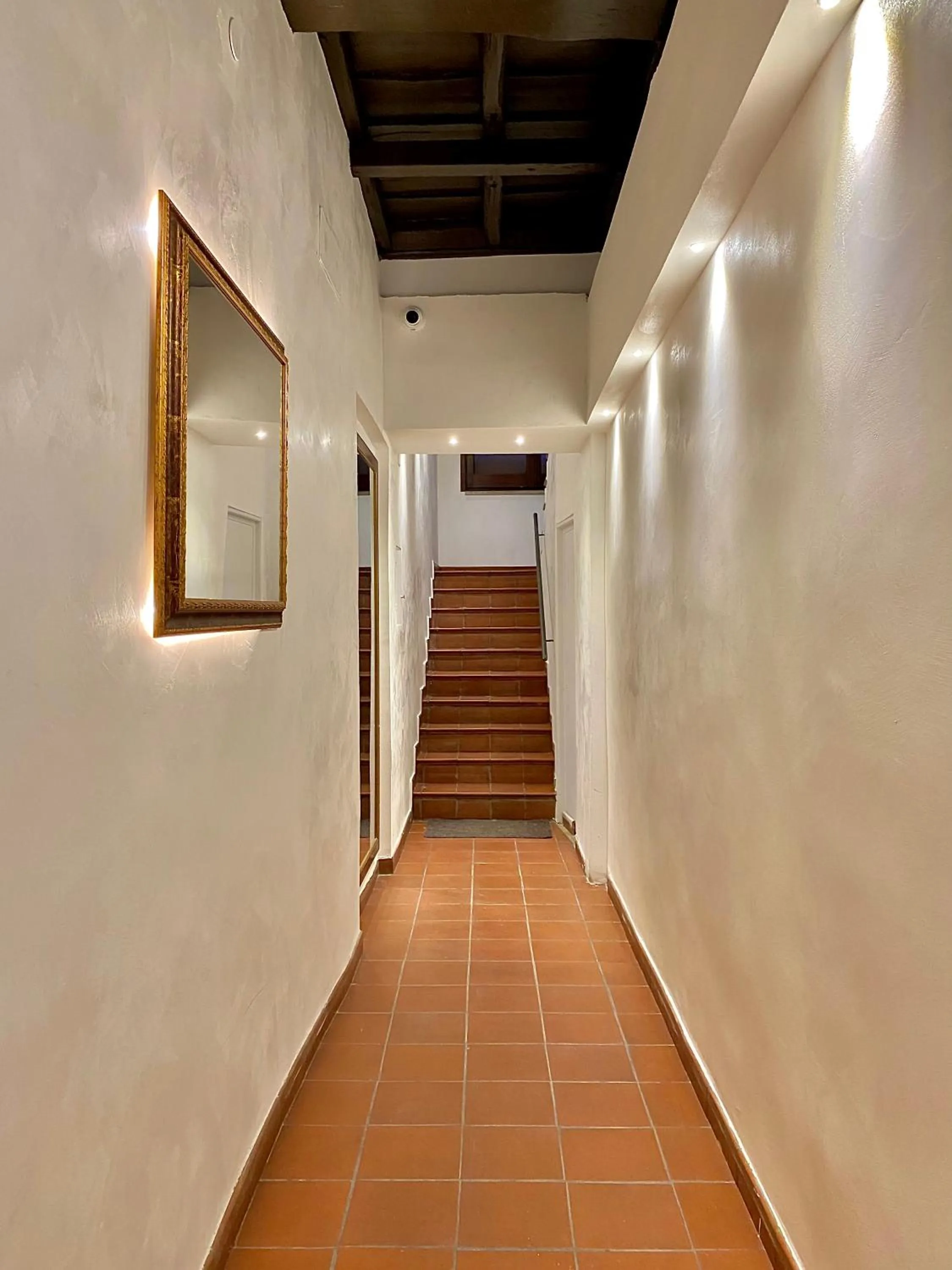 Property building in Borgo Pio 91