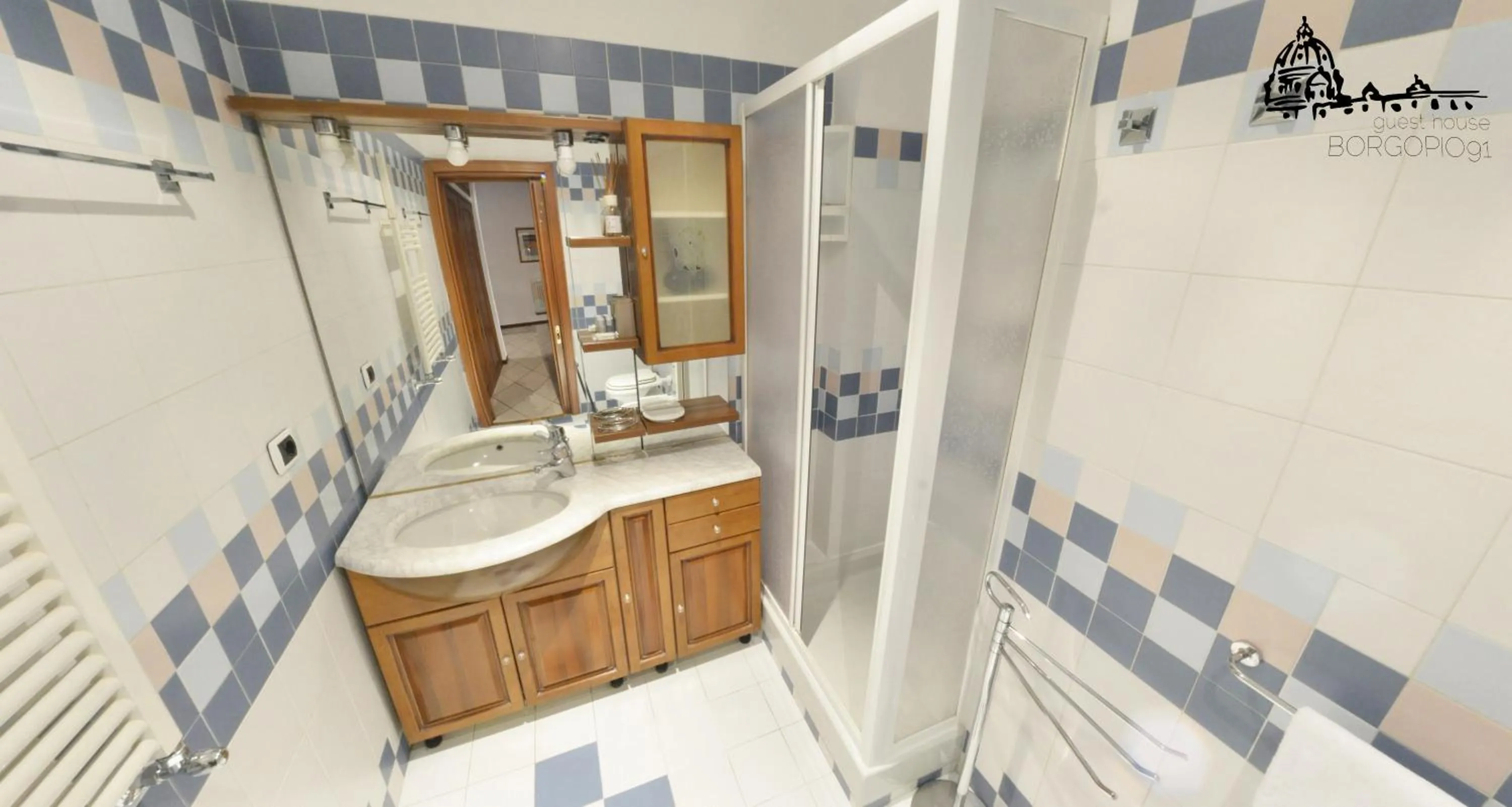 Bathroom in Borgo Pio 91