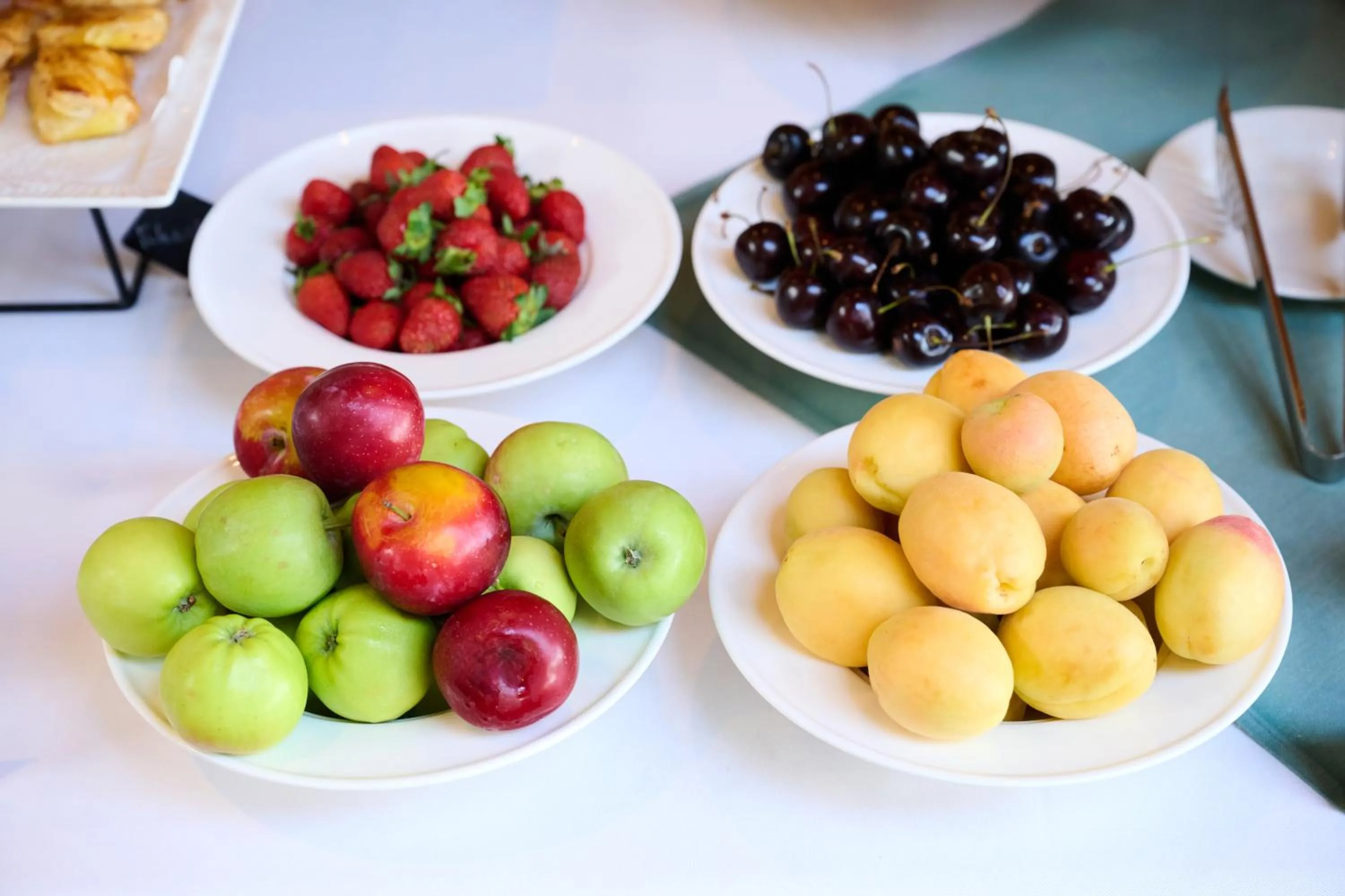 Buffet breakfast in Apricot Hotel Yerevan