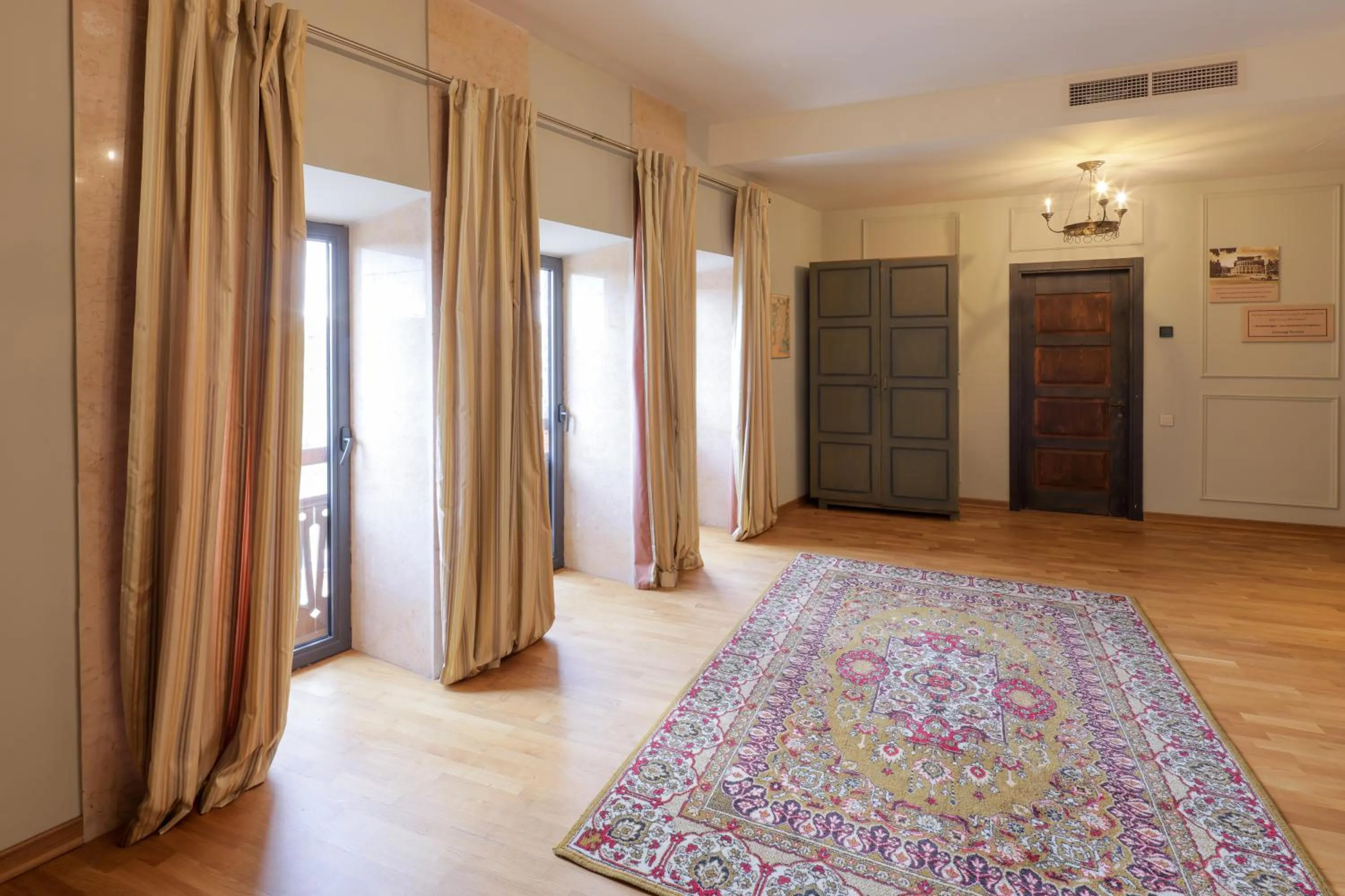 wardrobe in Apricot Hotel Yerevan