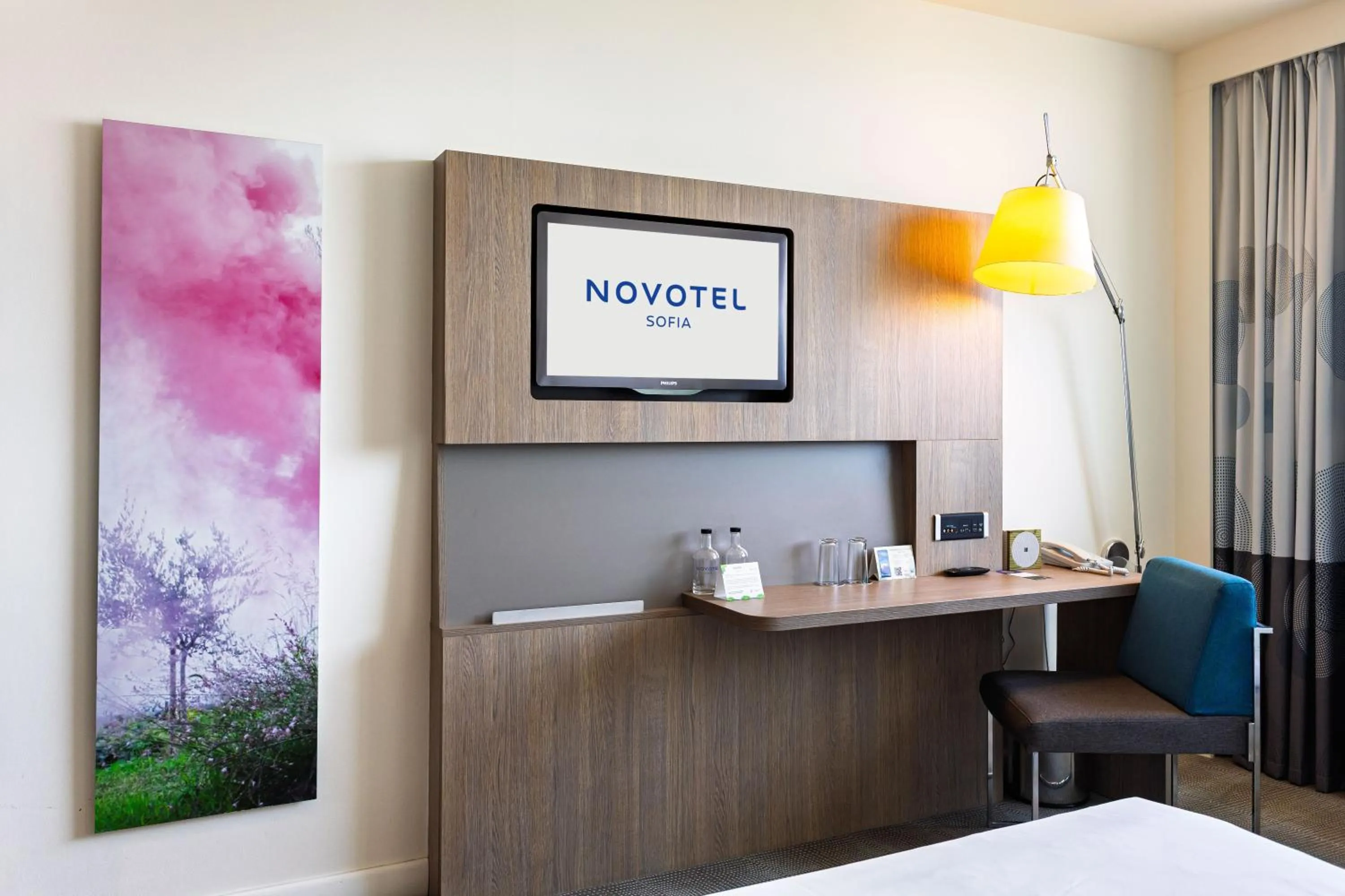 Bed in Novotel Sofia