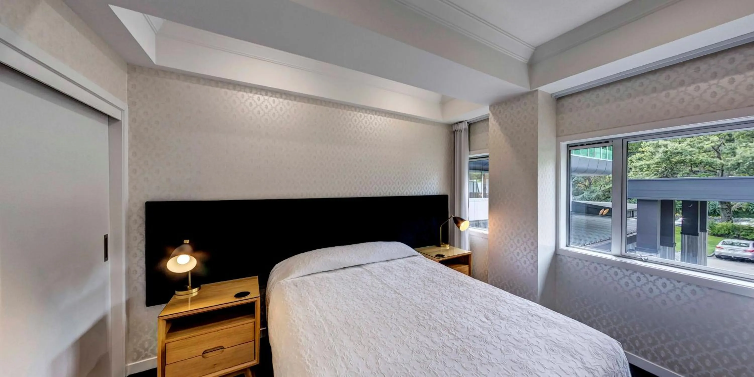 Bedroom, Bed in Rutherford Hotel Nelson - A Heritage Hotel