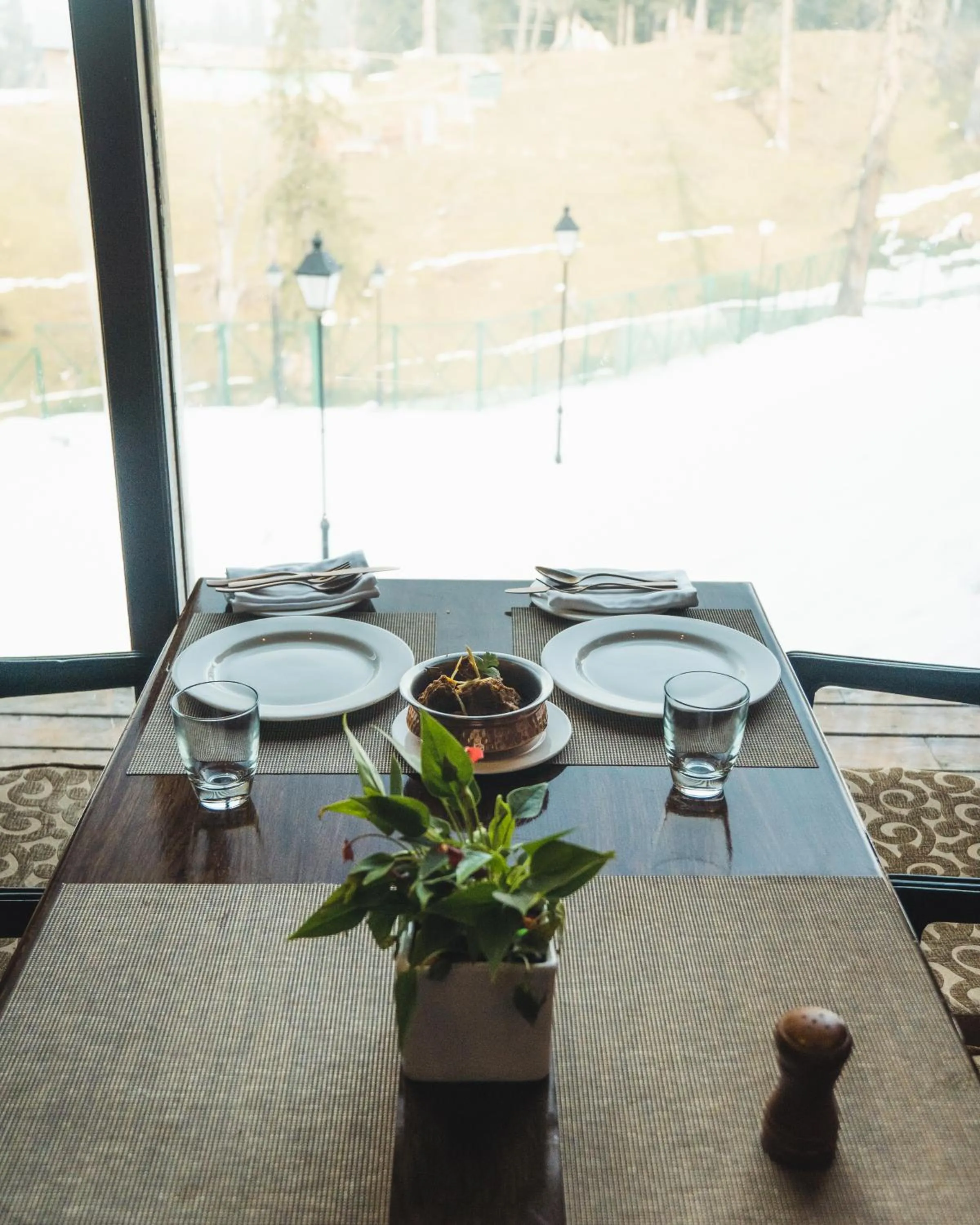 Restaurant/places to eat in The Khyber Himalayan Resort & Spa