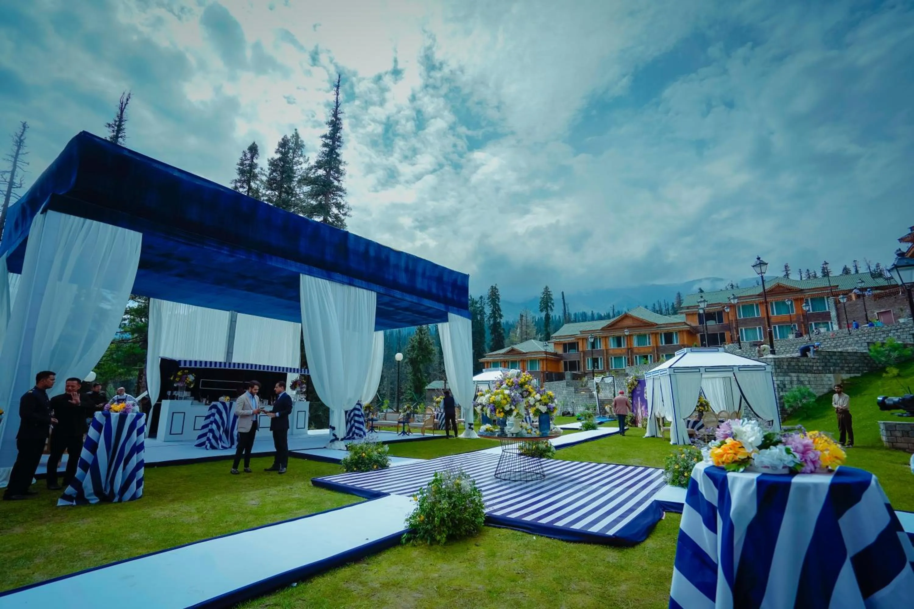 Garden in The Khyber Himalayan Resort & Spa