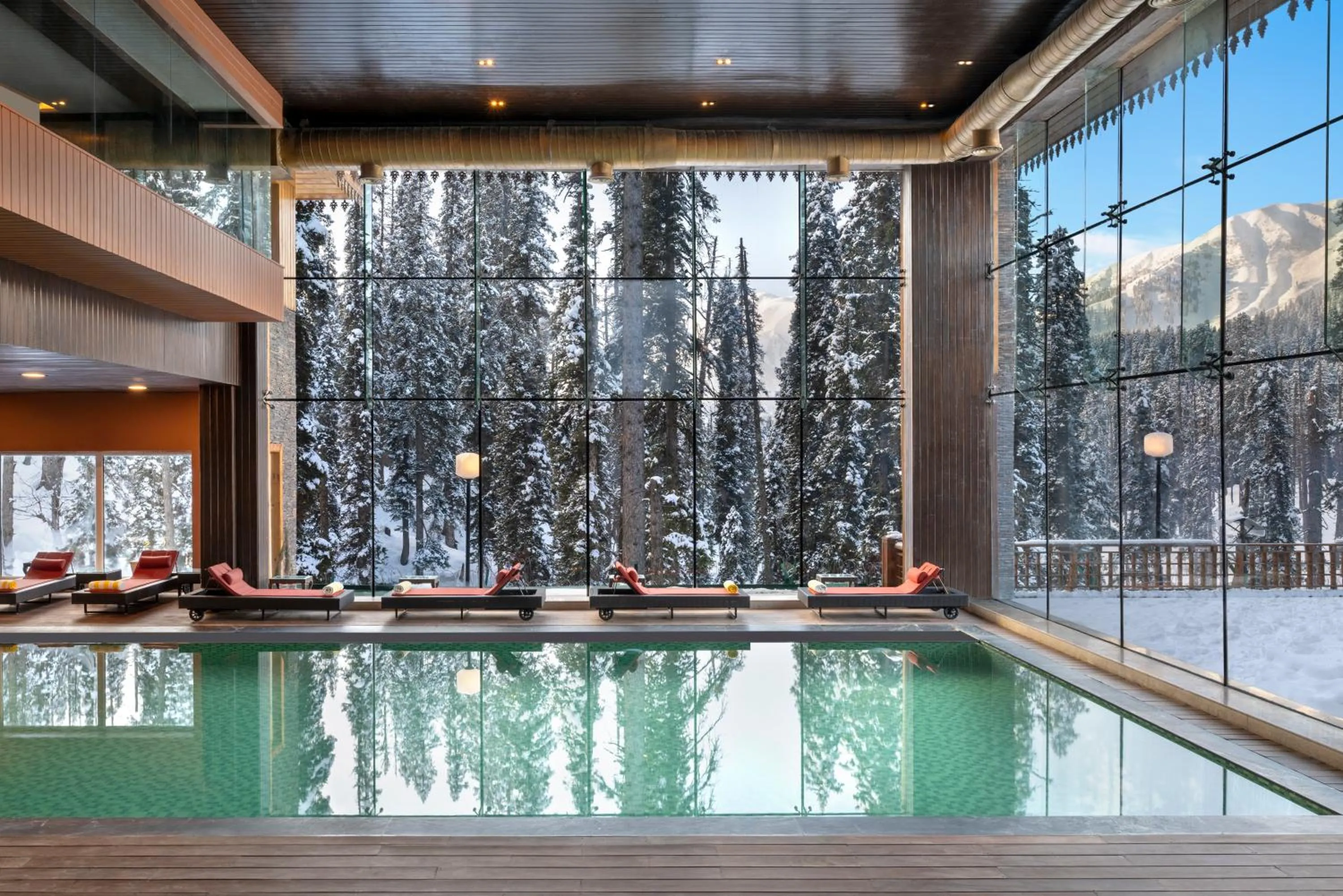 Day in The Khyber Himalayan Resort & Spa