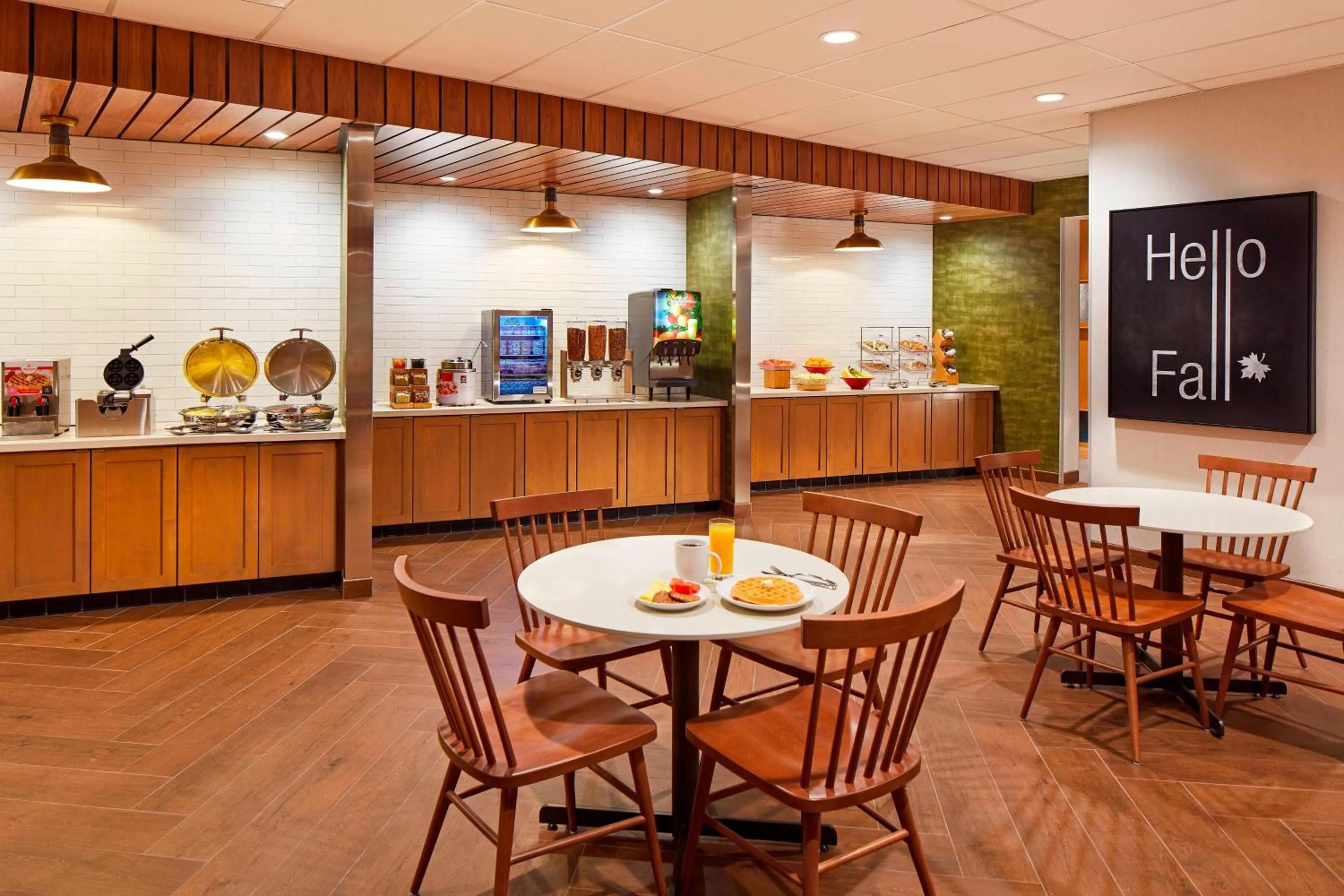 Breakfast in Fairfield by Marriott Inn & Suites Indio Coachella Valley