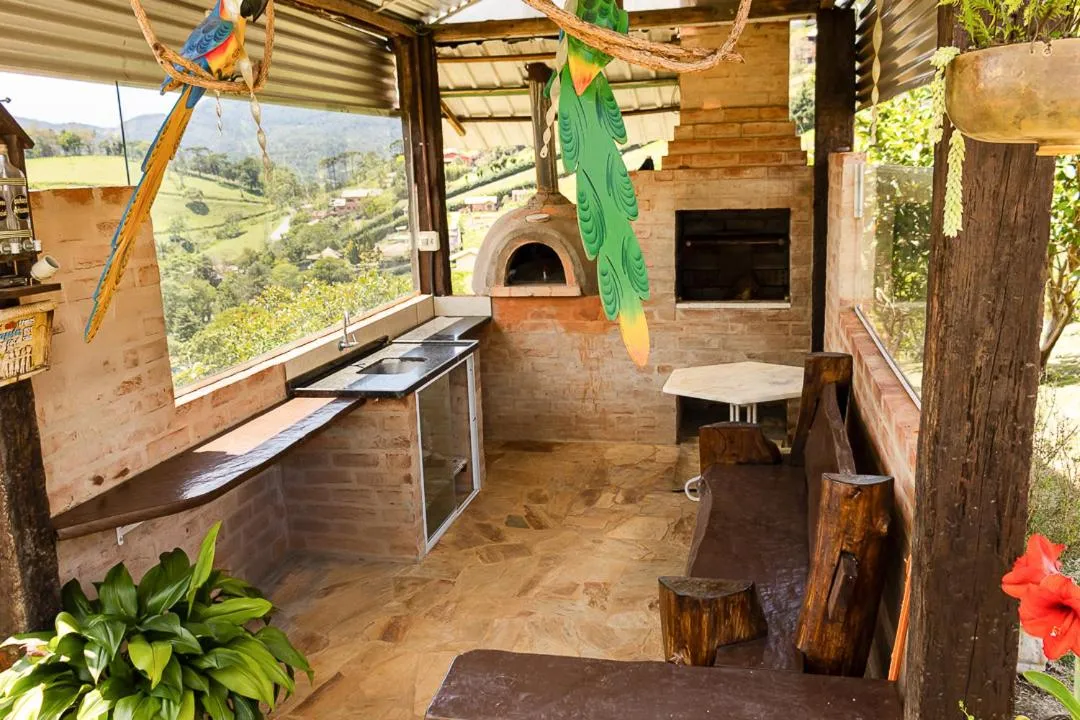 BBQ facilities in Pousada Chalés São Francisco