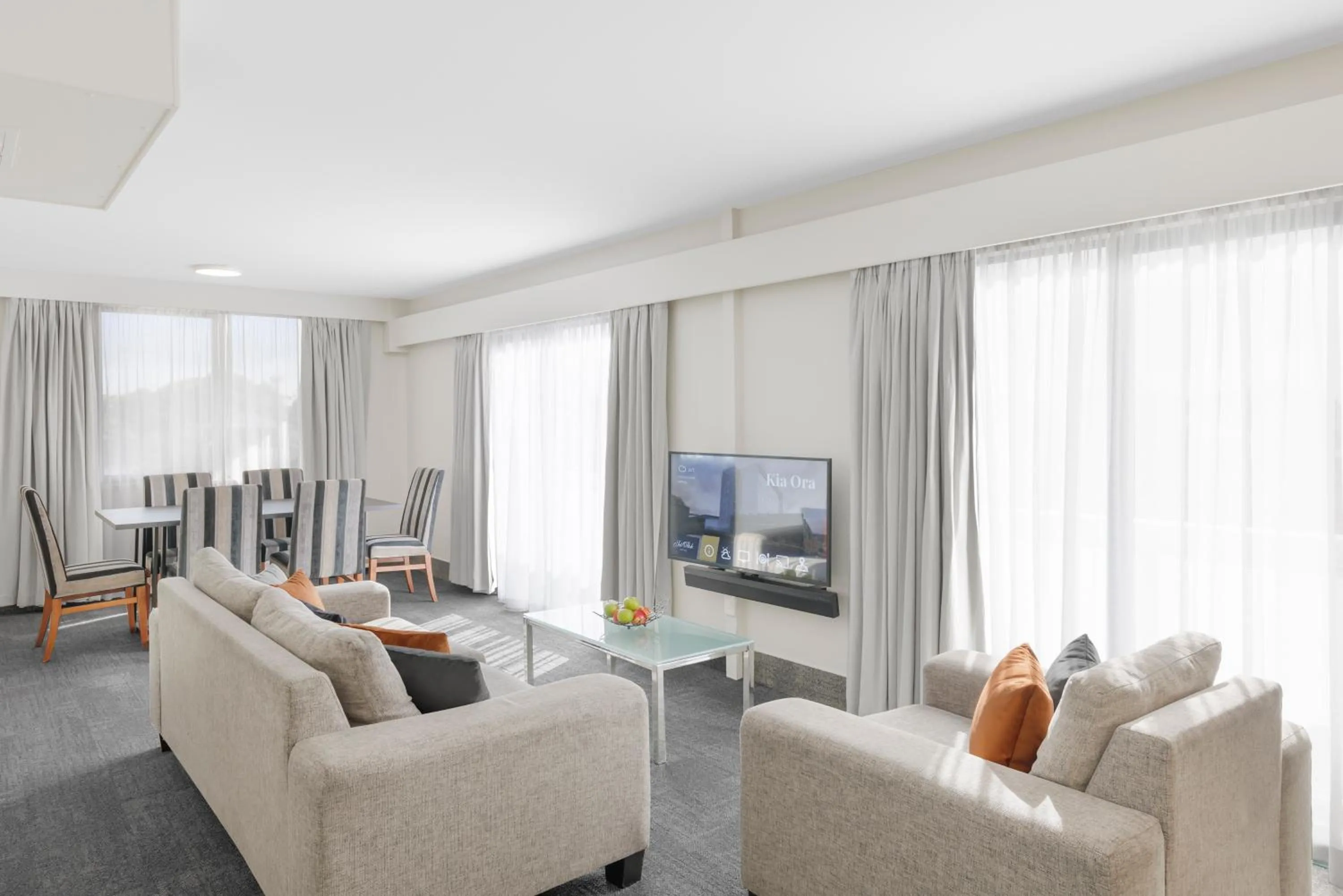 TV and multimedia in JetPark Auckland Airport Hotel