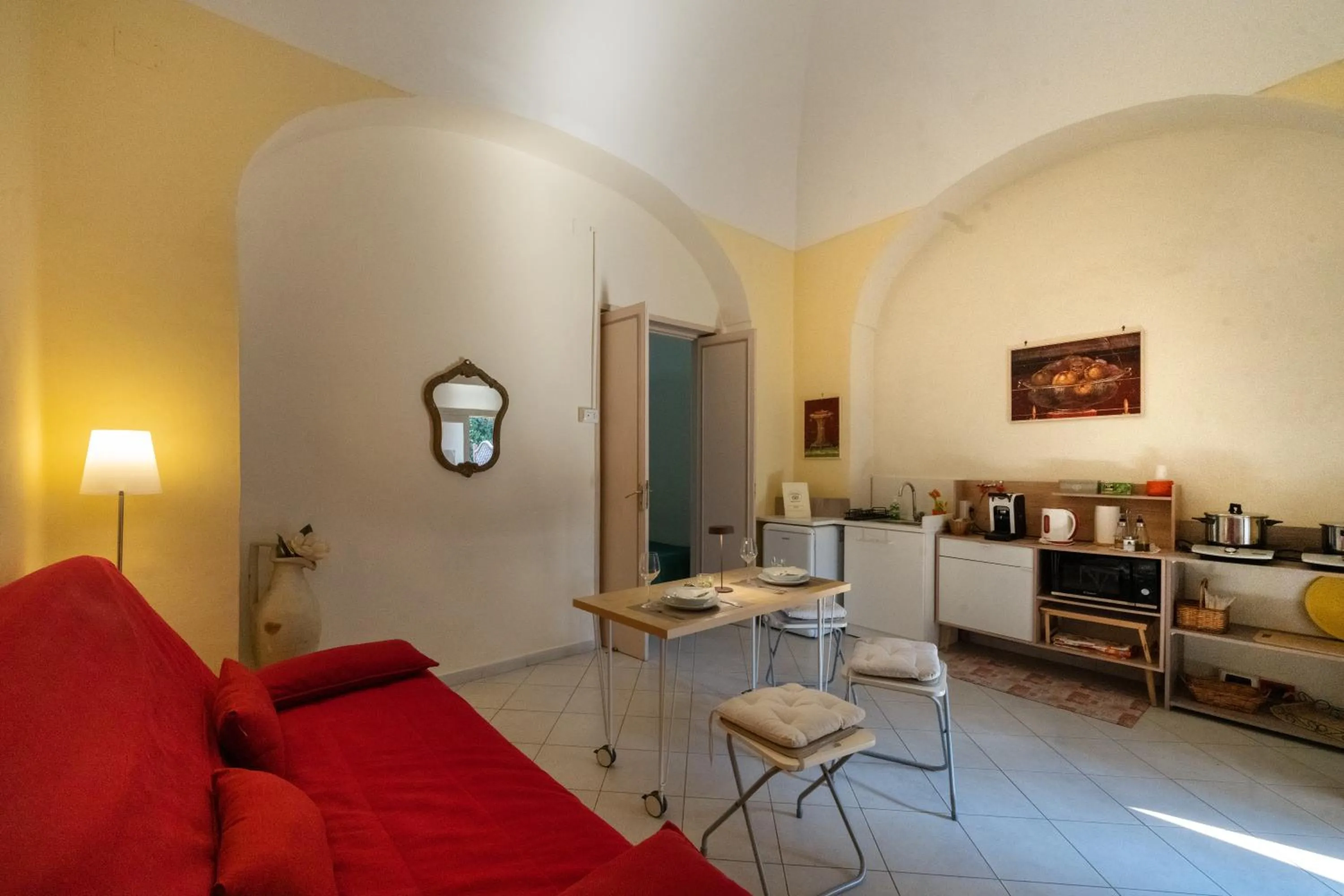 Coffee/tea facilities in Il Giardino di Tonia - Oplontis Guest House - Bed & Garden -