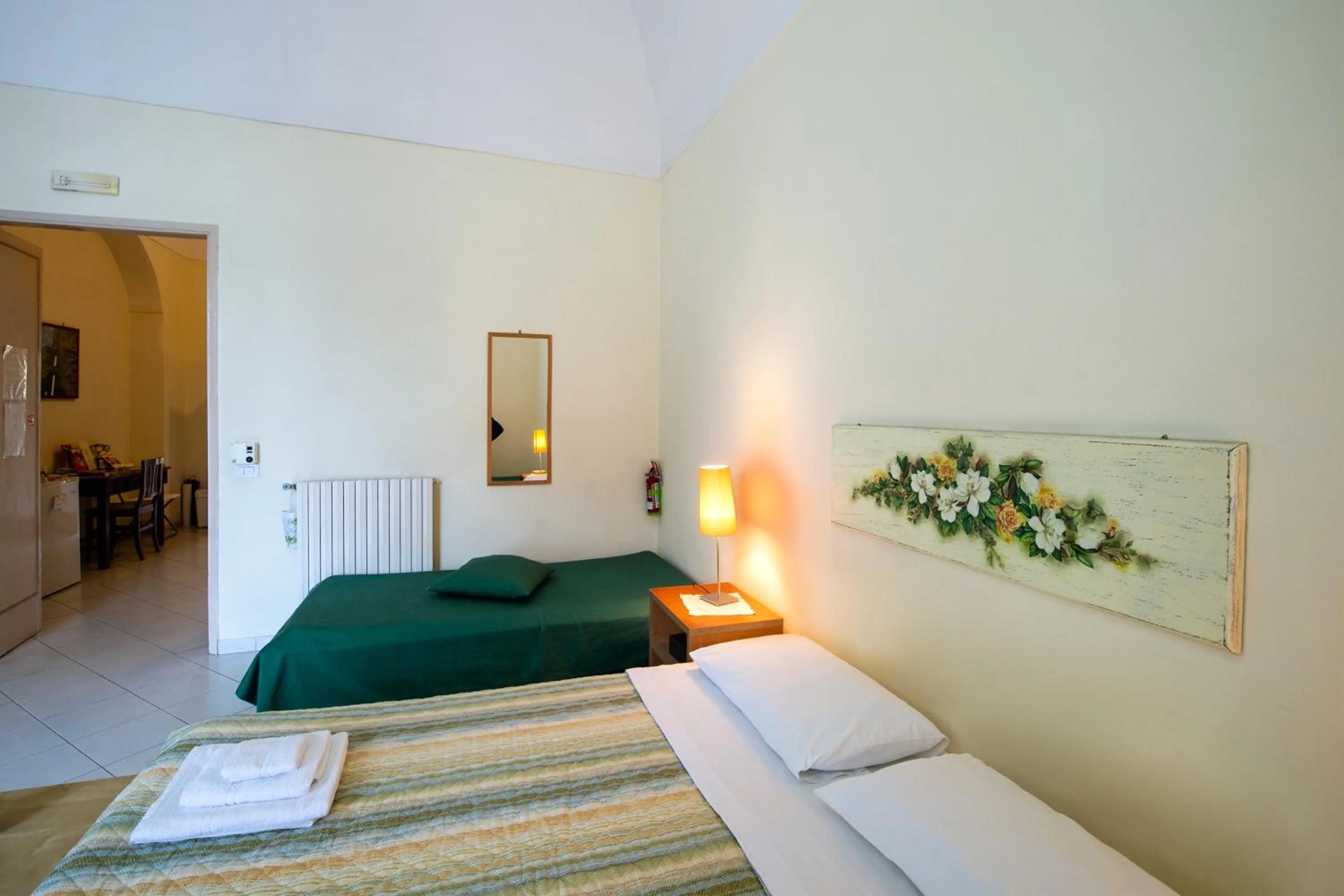 Photo of the whole room, Bed in Il Giardino di Tonia - Oplontis Guest House - Bed & Garden -