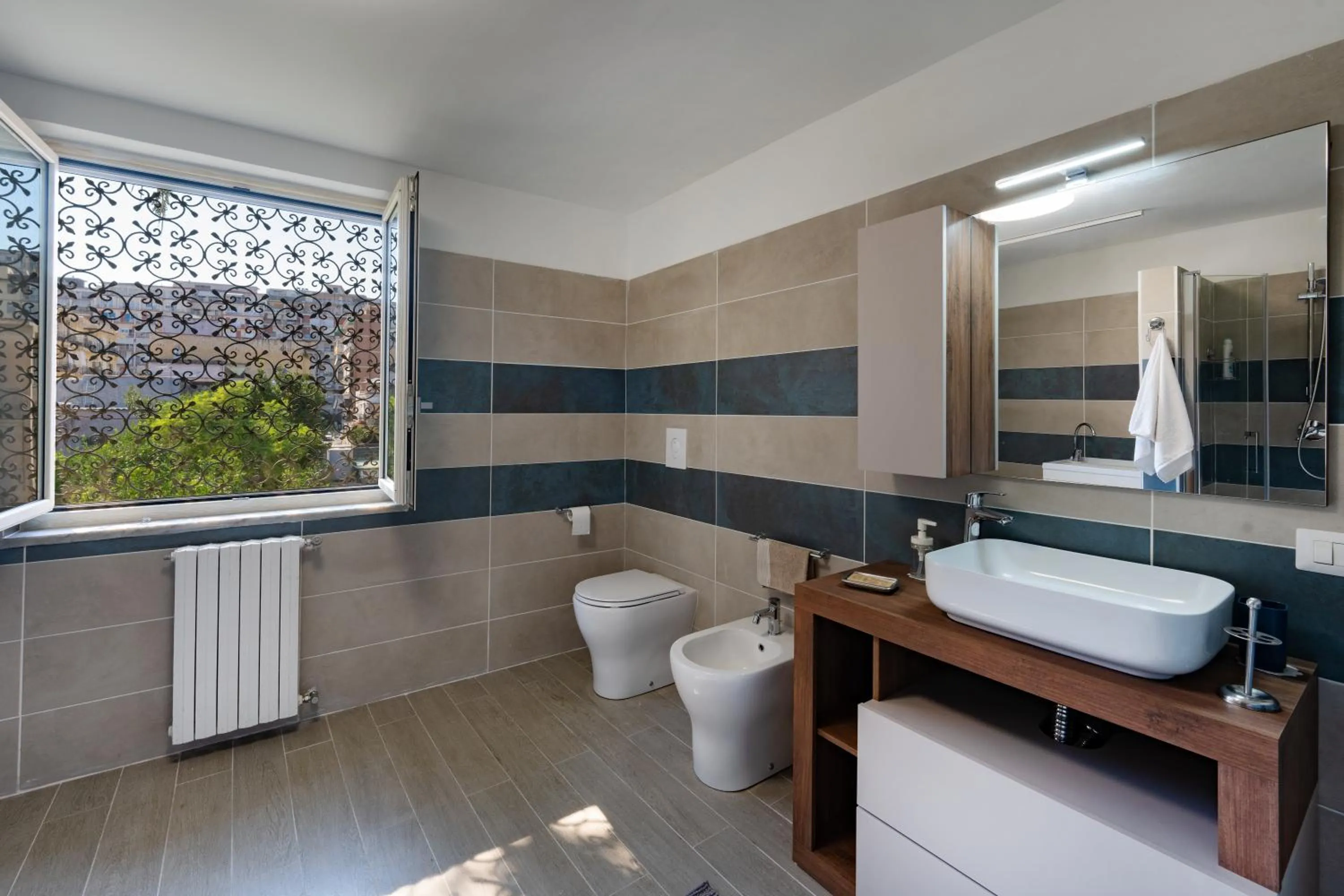 Toilet in Il Giardino di Tonia - Oplontis Guest House - Bed & Garden -