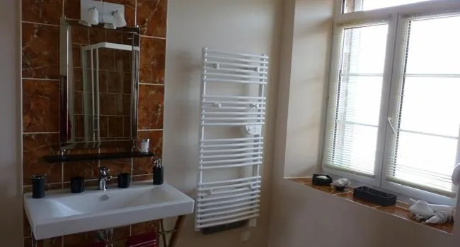 Bathroom in Aubépine