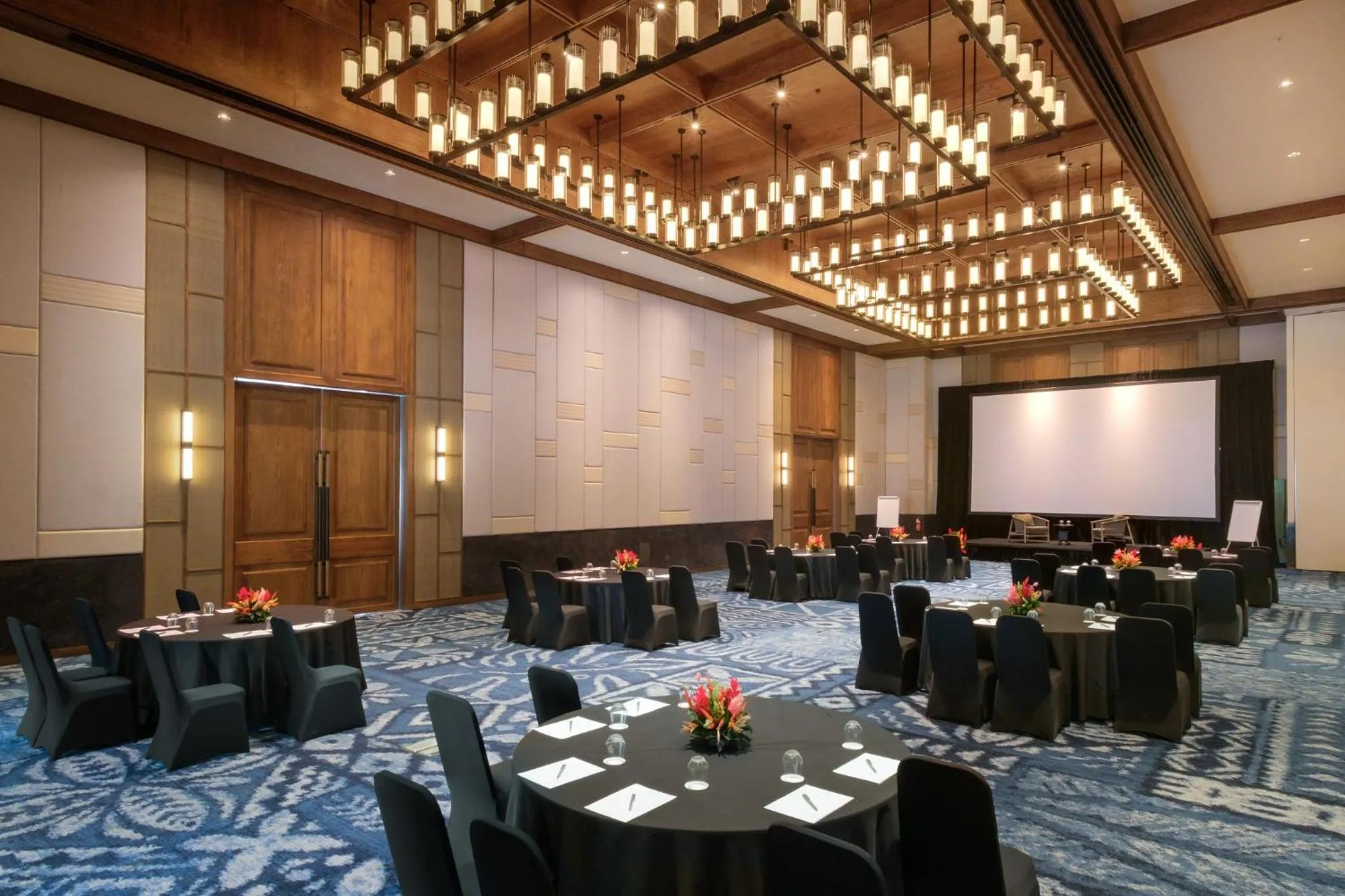 Meeting/conference room in Crowne Plaza Fiji Nadi Bay Resort & Spa by IHG
