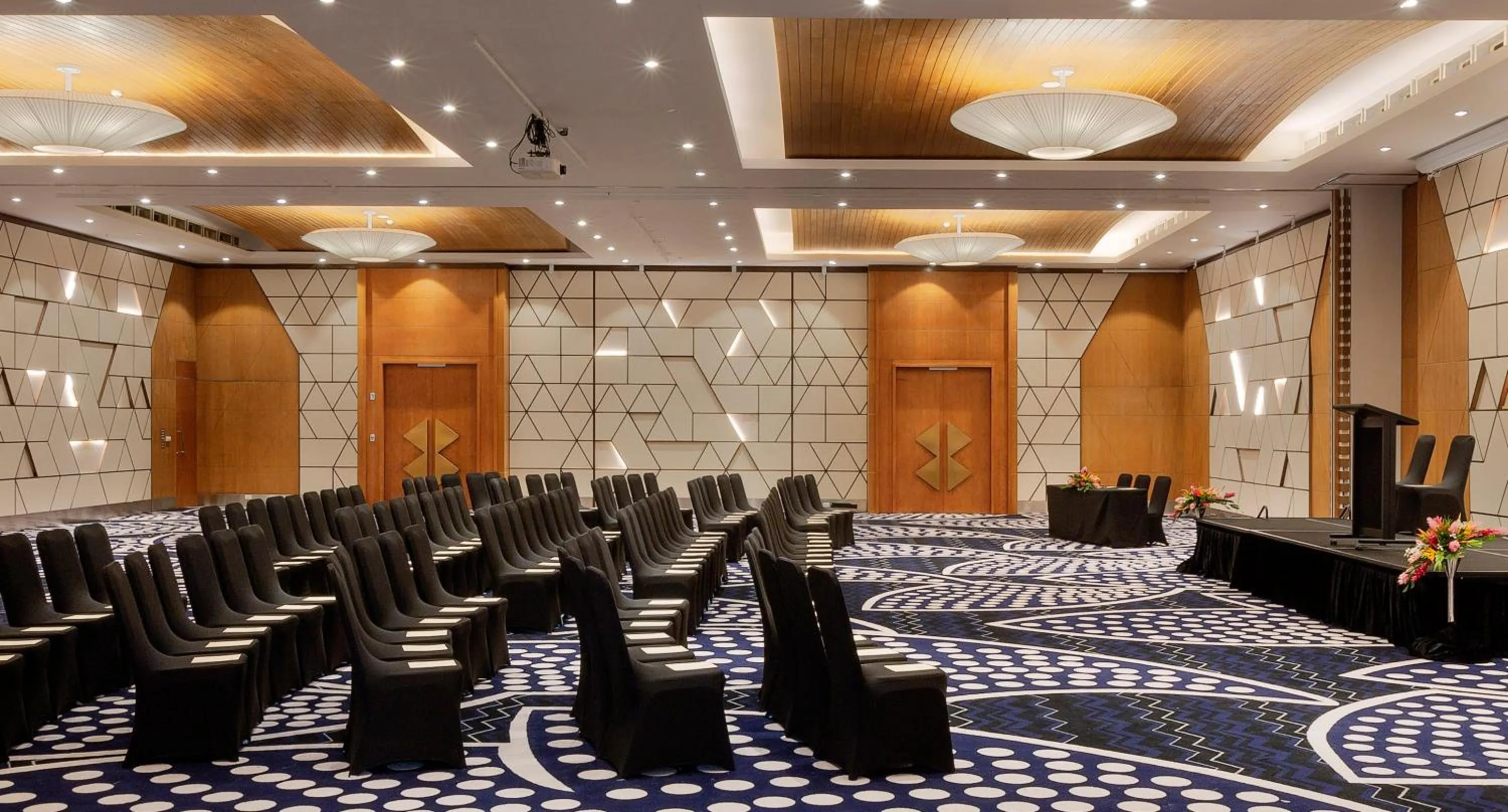 Banquet/Function facilities in Crowne Plaza Fiji Nadi Bay Resort & Spa by IHG