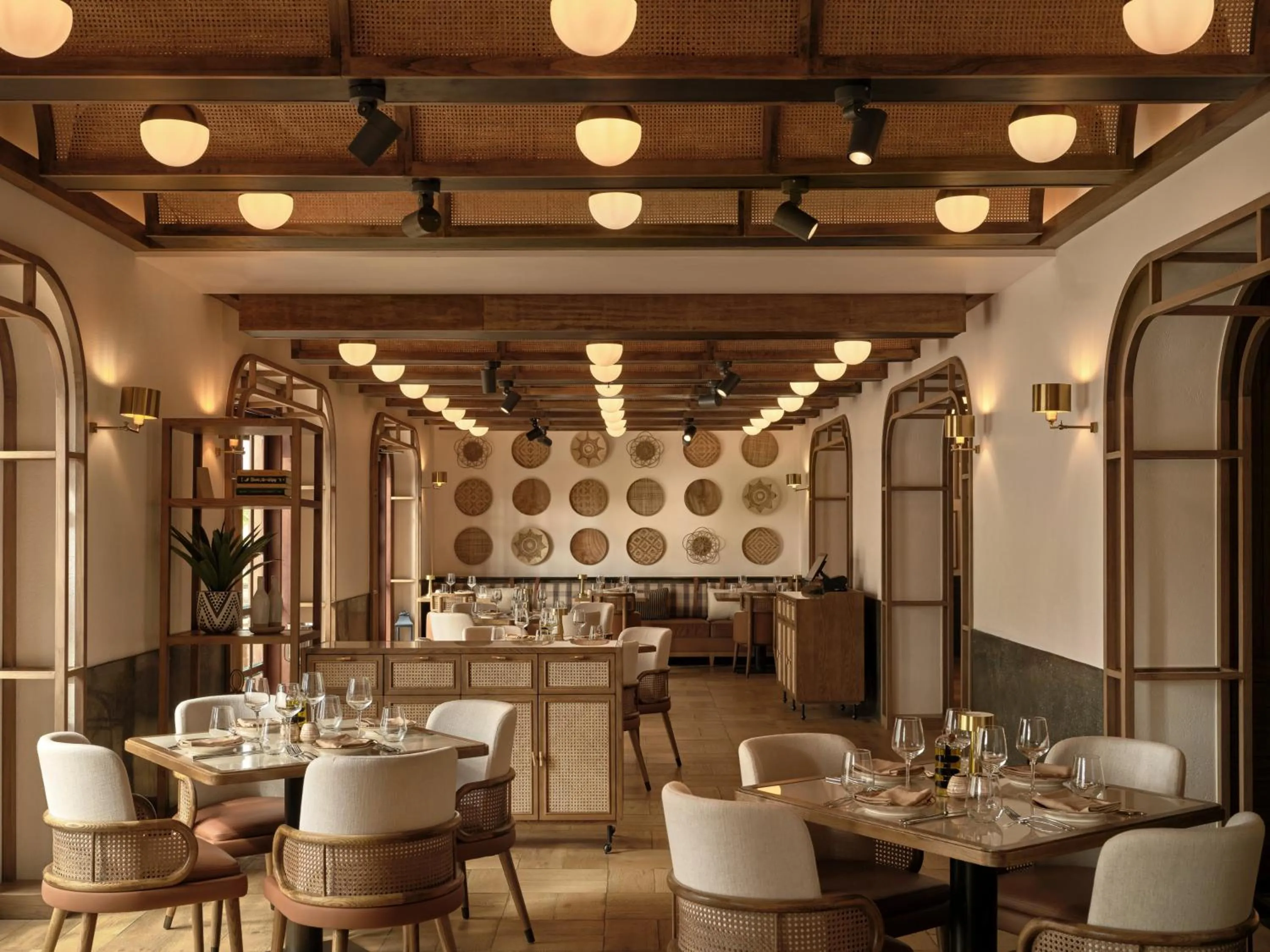 Restaurant/places to eat in Crowne Plaza Fiji Nadi Bay Resort & Spa by IHG