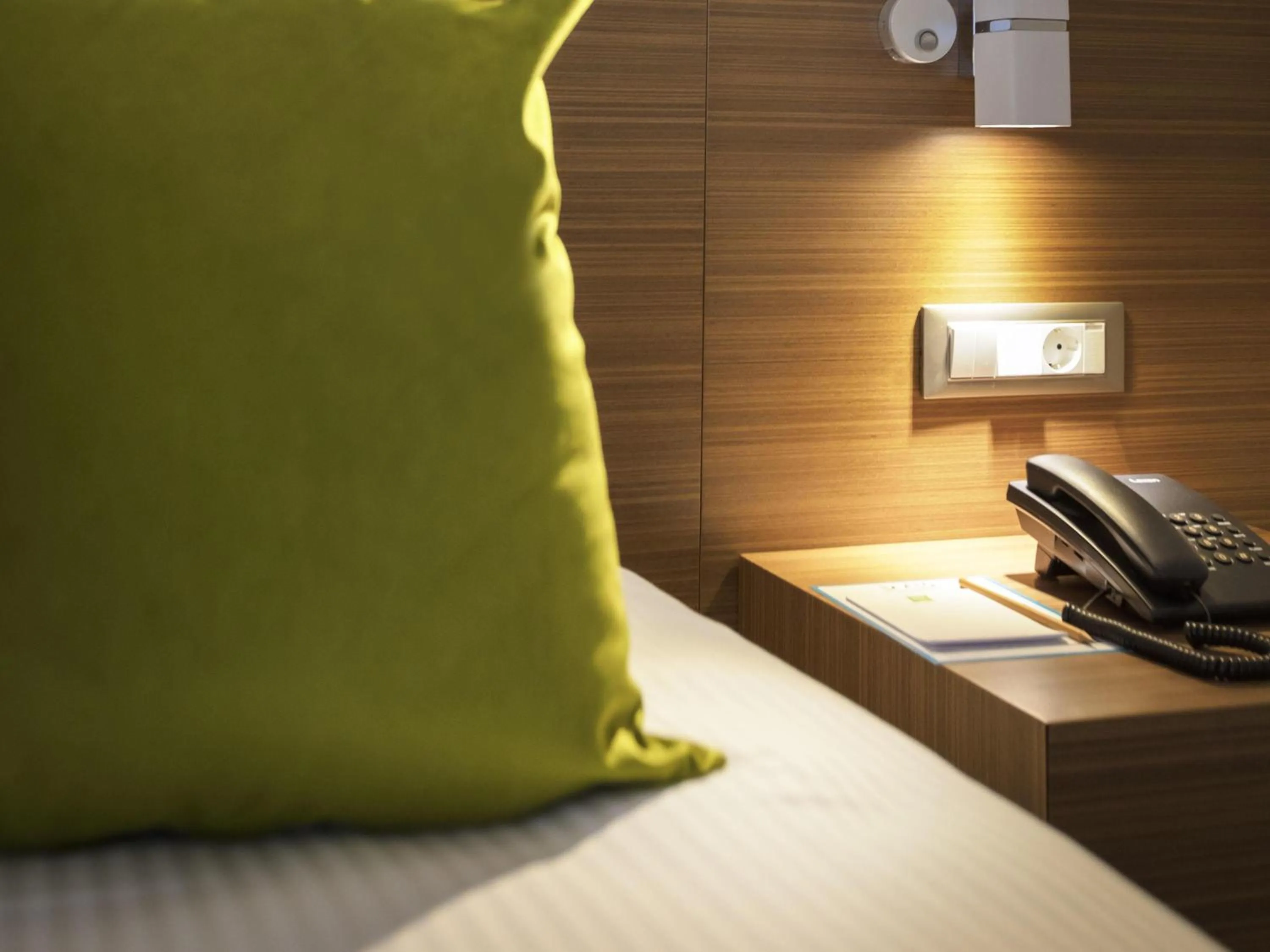 Bedroom, Bed in ibis Styles Izmir Bornova