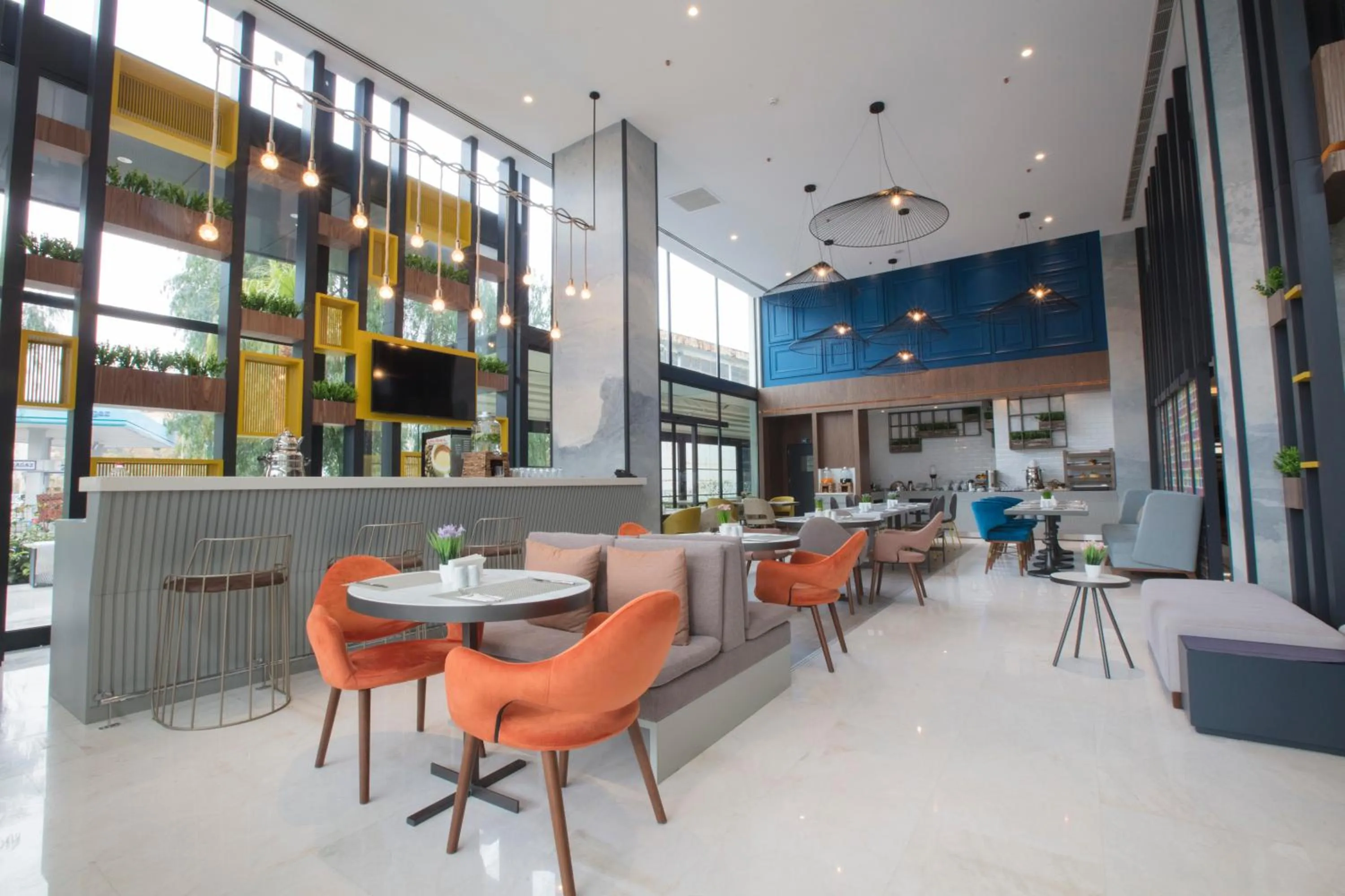 Property building in ibis Styles Izmir Bornova