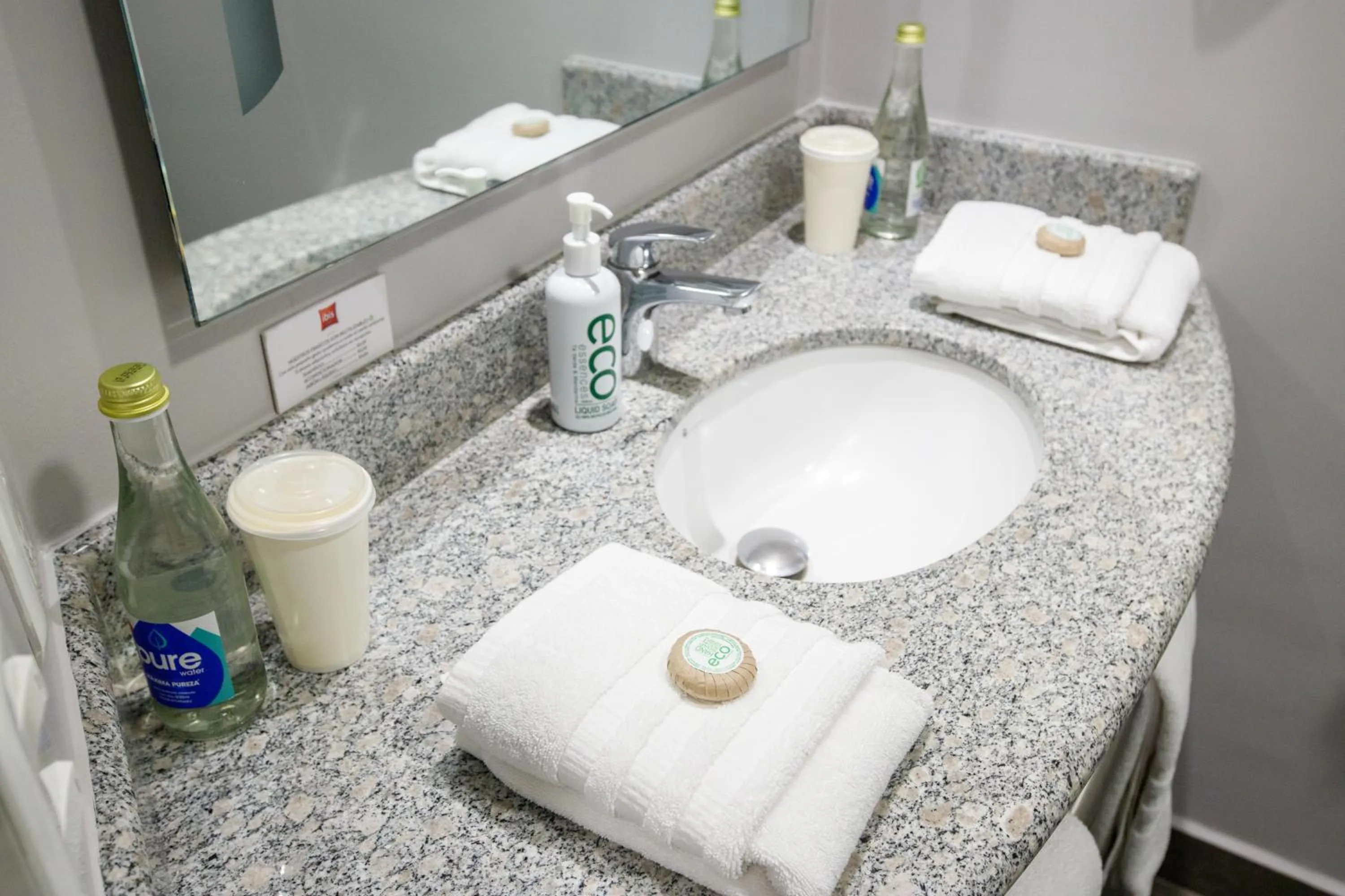 Property building in ibis Quito