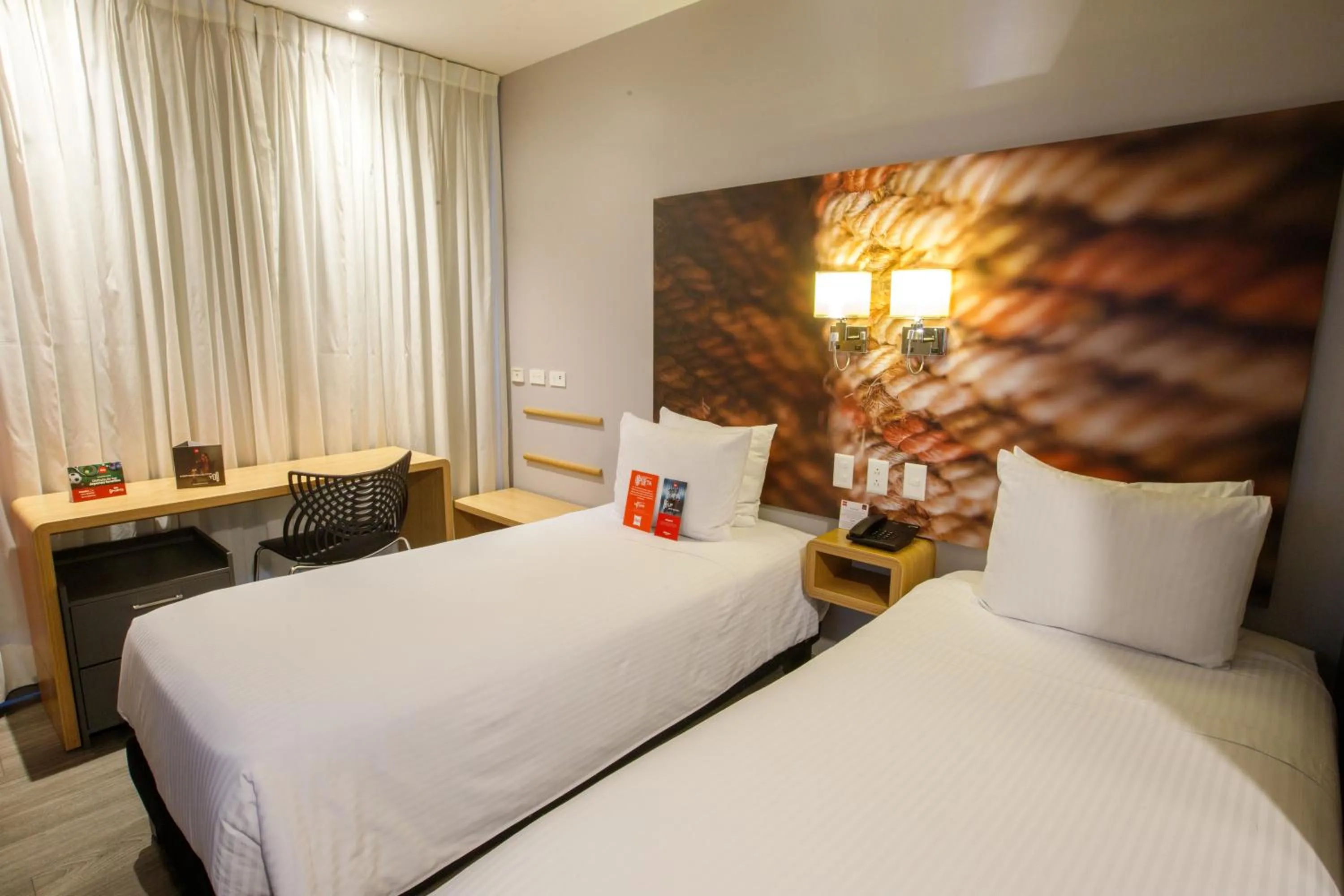 Property building, Bed in ibis Quito