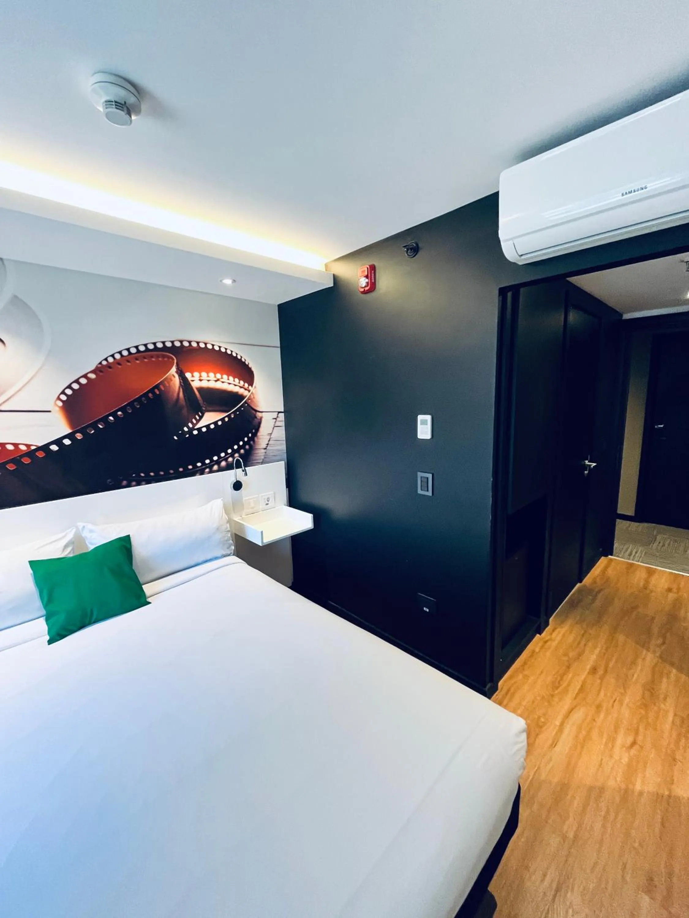 Bed in ibis Styles Montevideo Biarritz