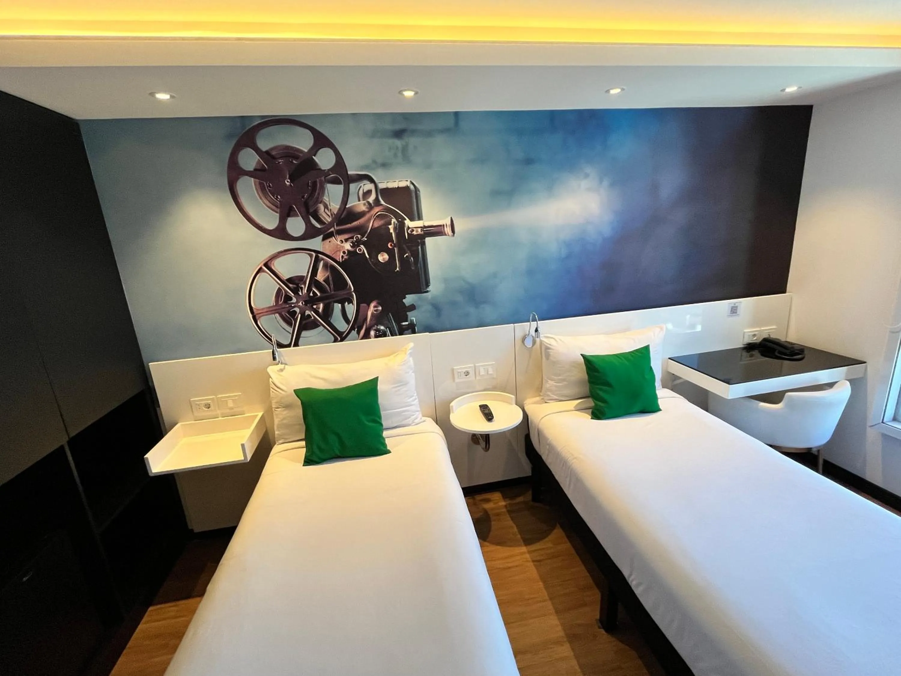 Bed in ibis Styles Montevideo Biarritz