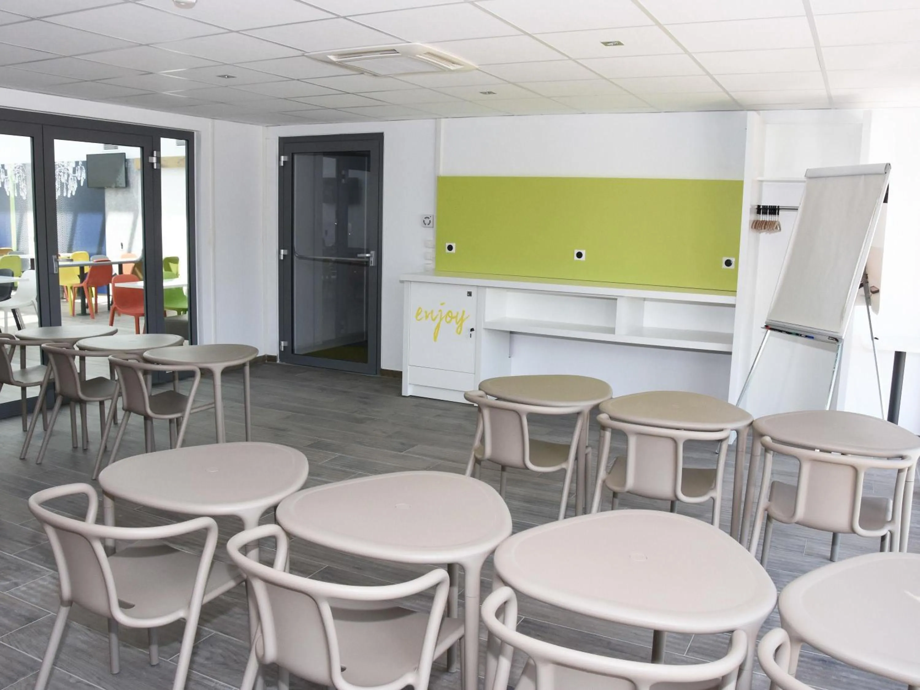 Meeting/conference room in ibis budget Langres