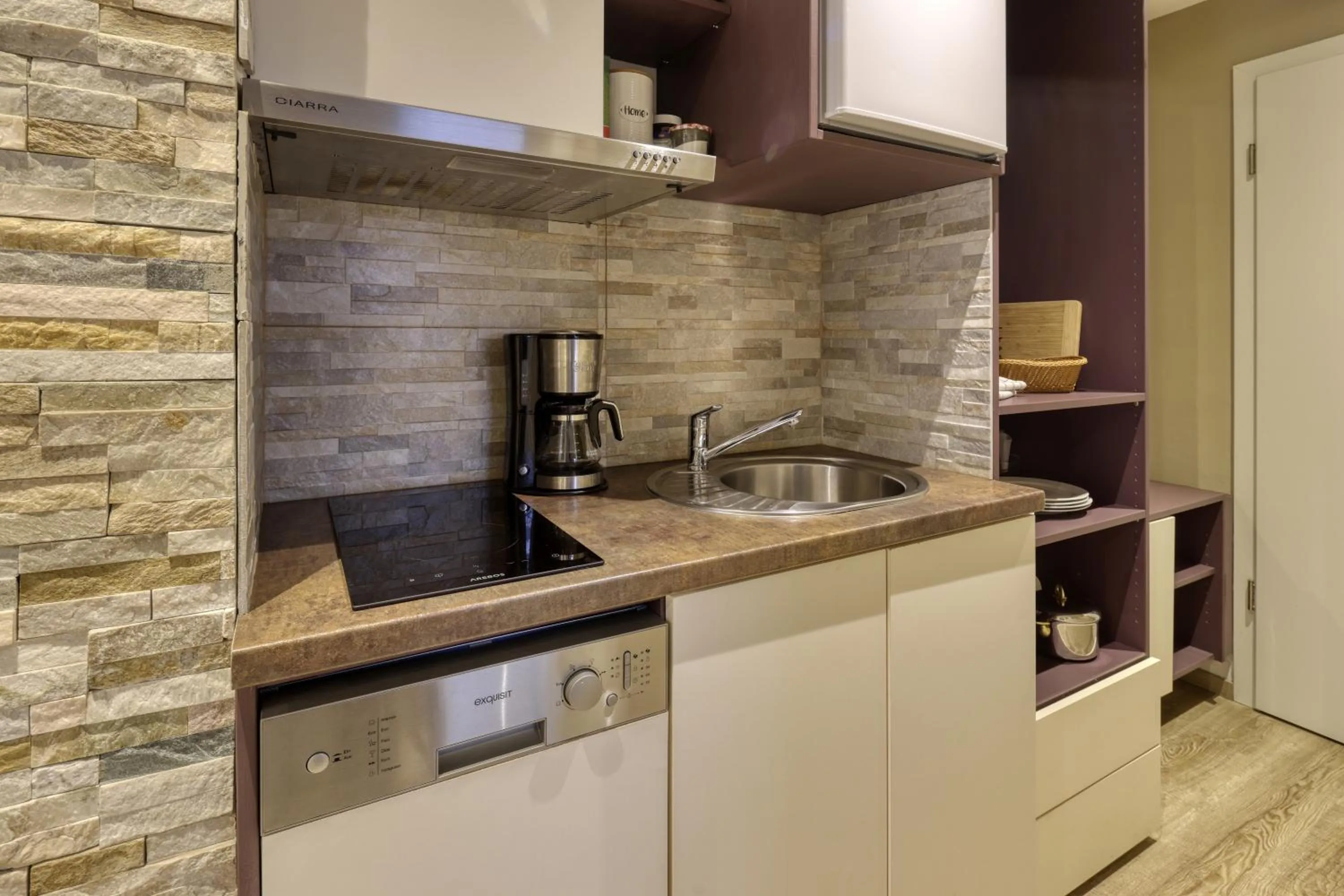 stove in AD1716 apARTments Marktheidenfeld