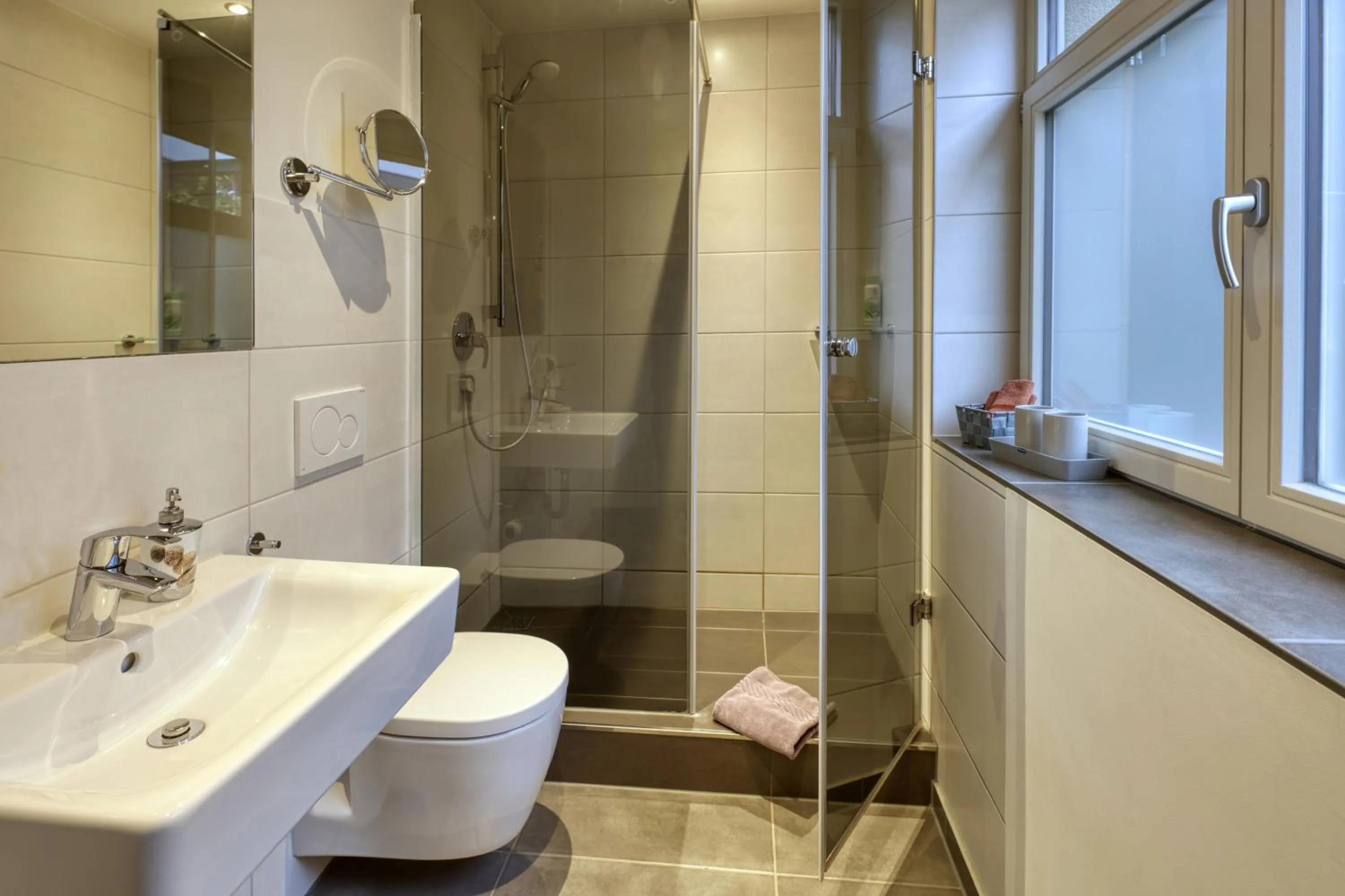 Shower in AD1716 apARTments Marktheidenfeld
