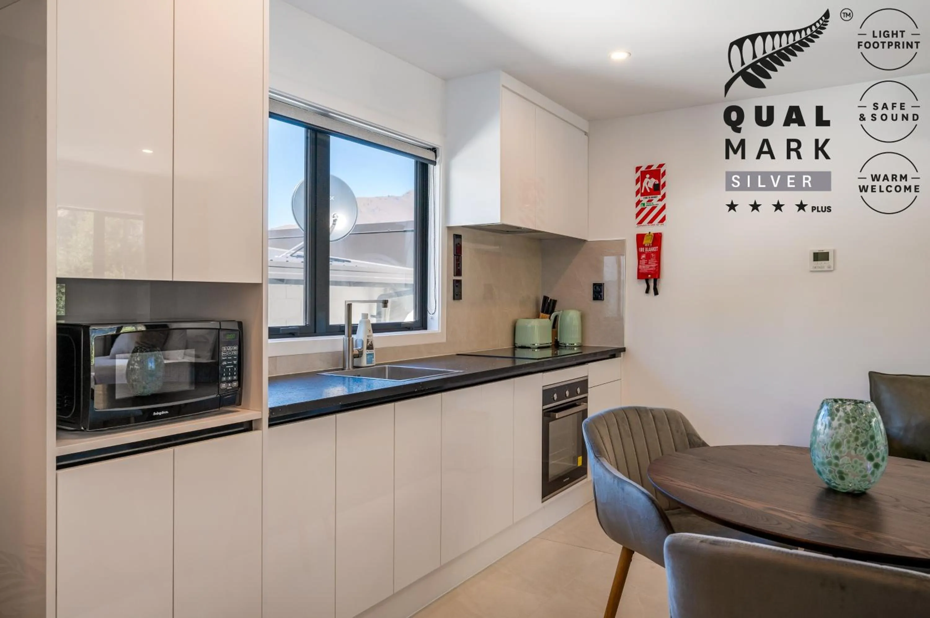 kitchen in Luxe Suites & Apartments