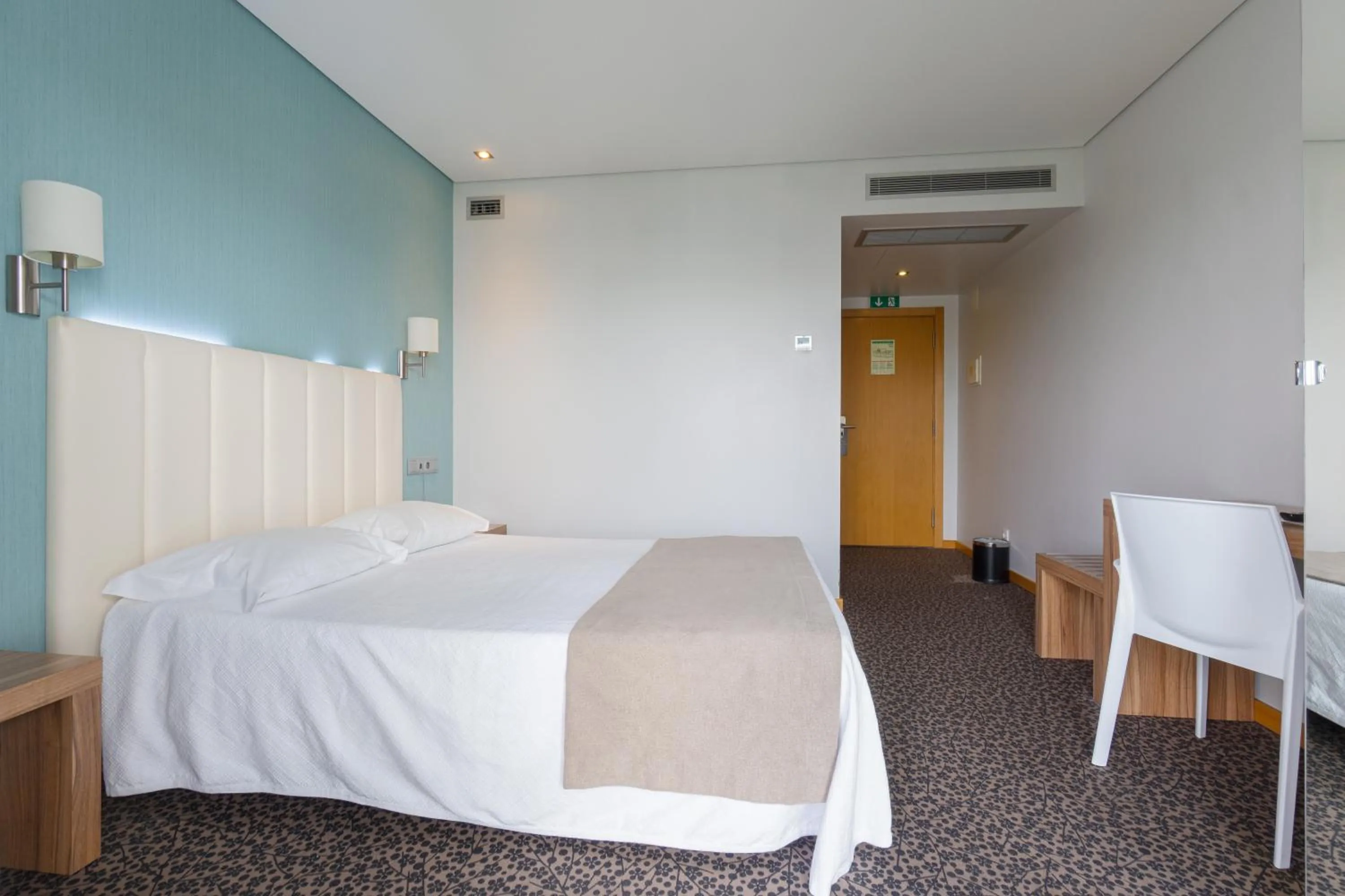 Bed in Hotel Azinheira by RIDAN Hotels