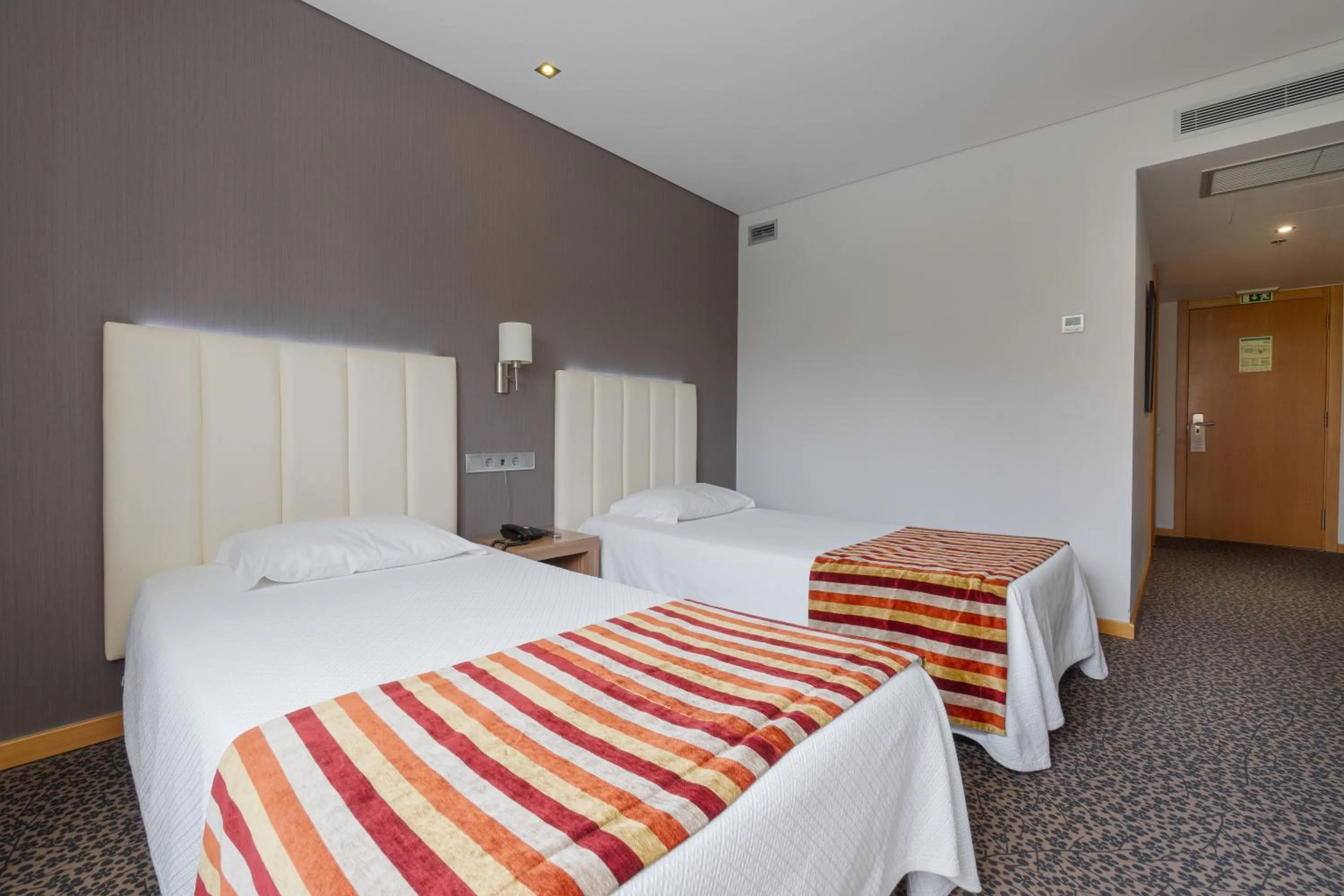 Bed in Hotel Azinheira by RIDAN Hotels
