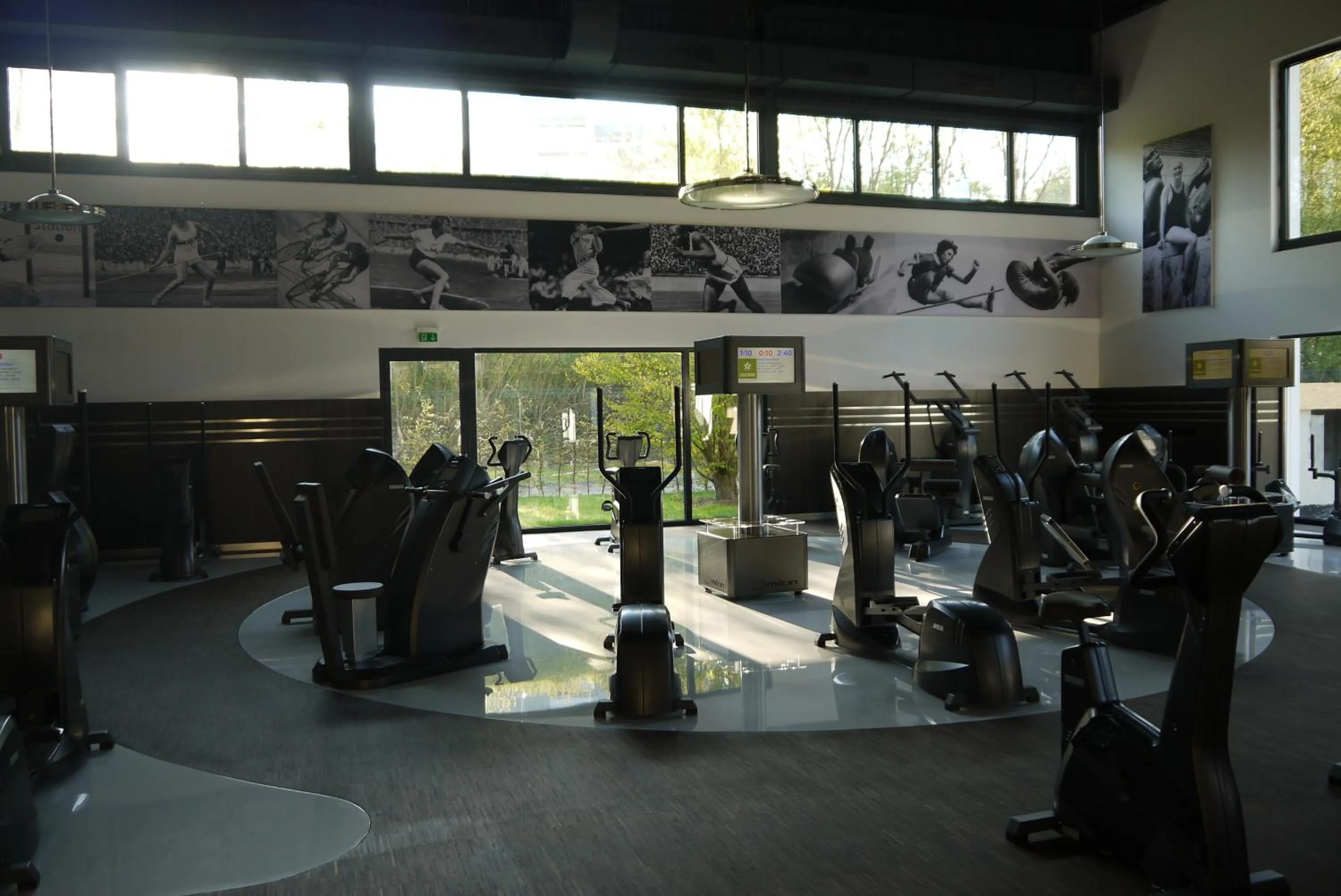 Fitness centre/facilities in Essensio Hotel Düsseldorf