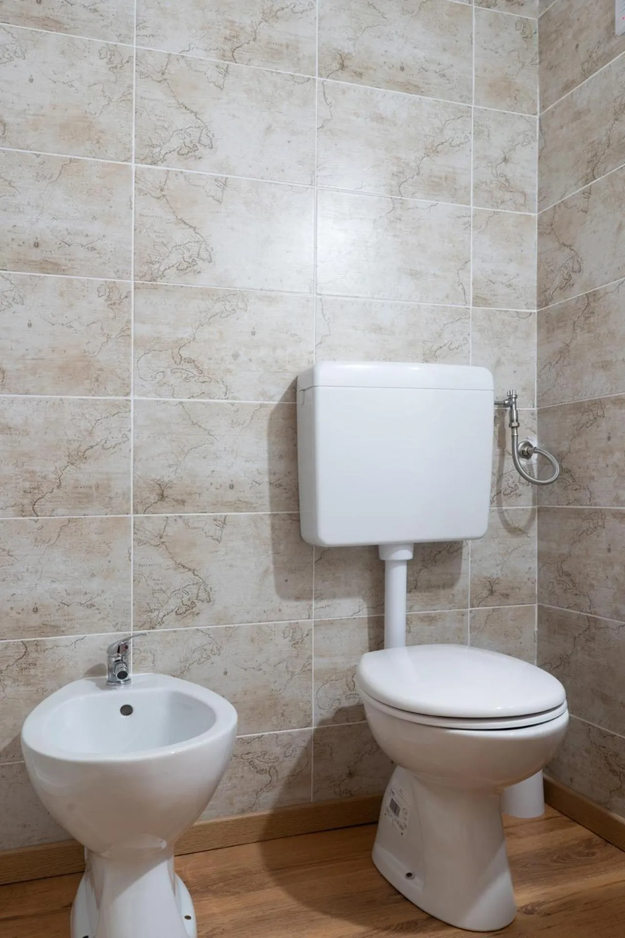 Toilet in LA FENICE A.C.