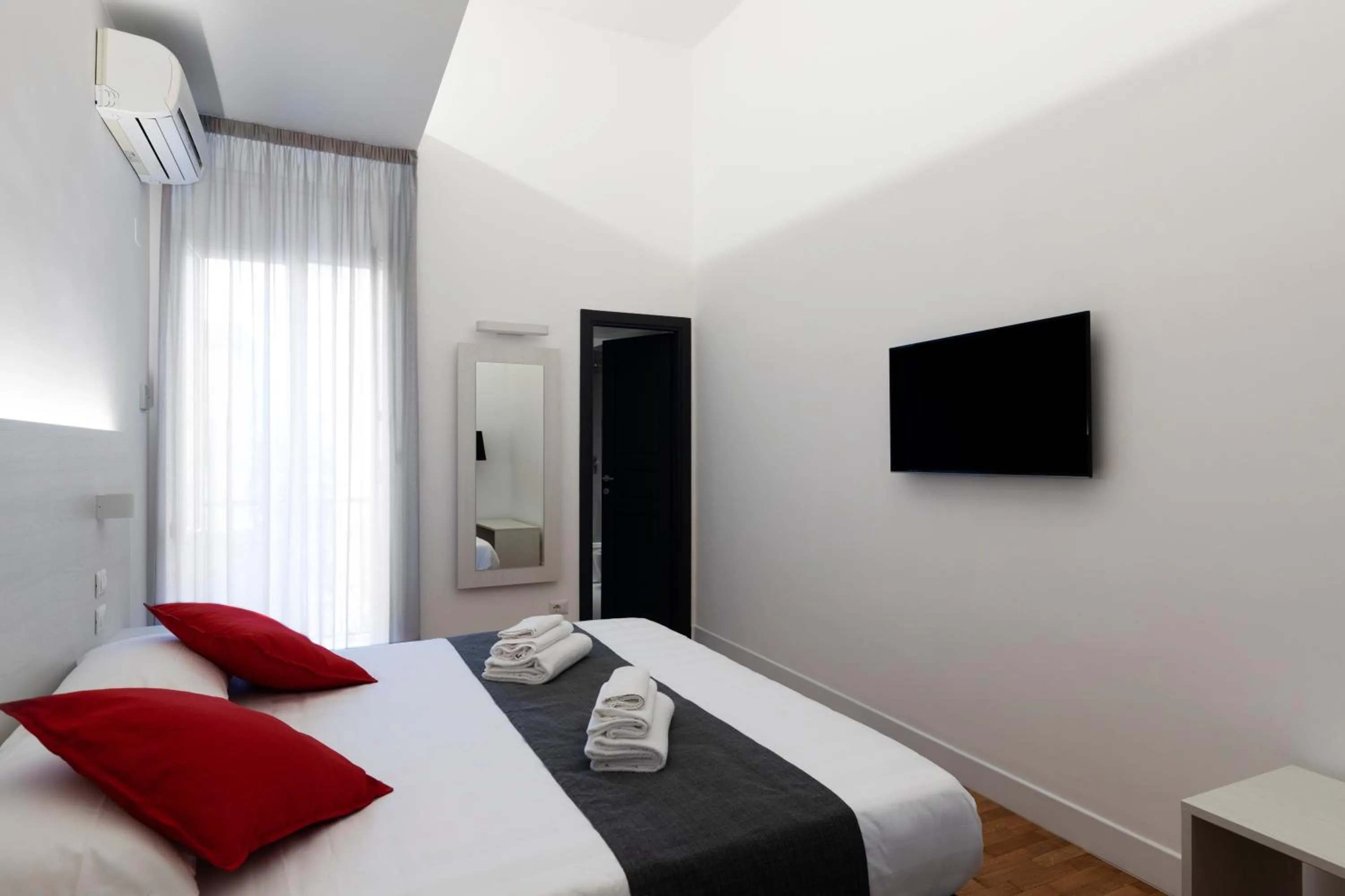 TV and multimedia, Bed in Acate81 Lifestyle Apartment