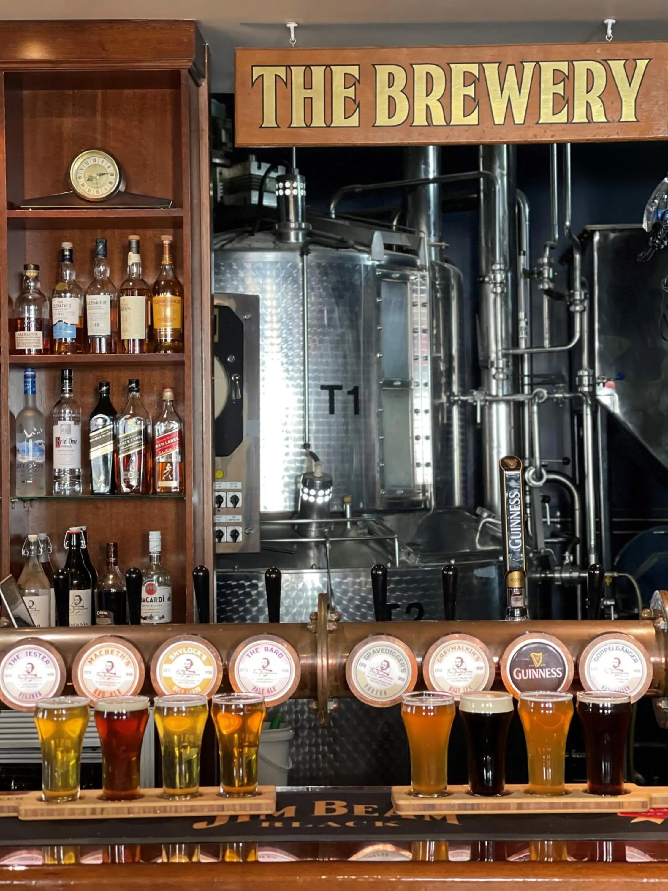 Restaurant/places to eat in The Shakespeare Hotel