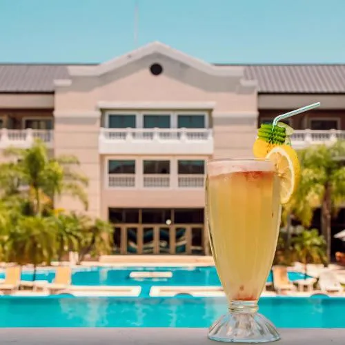 Howard Johnson Hotel & Casino