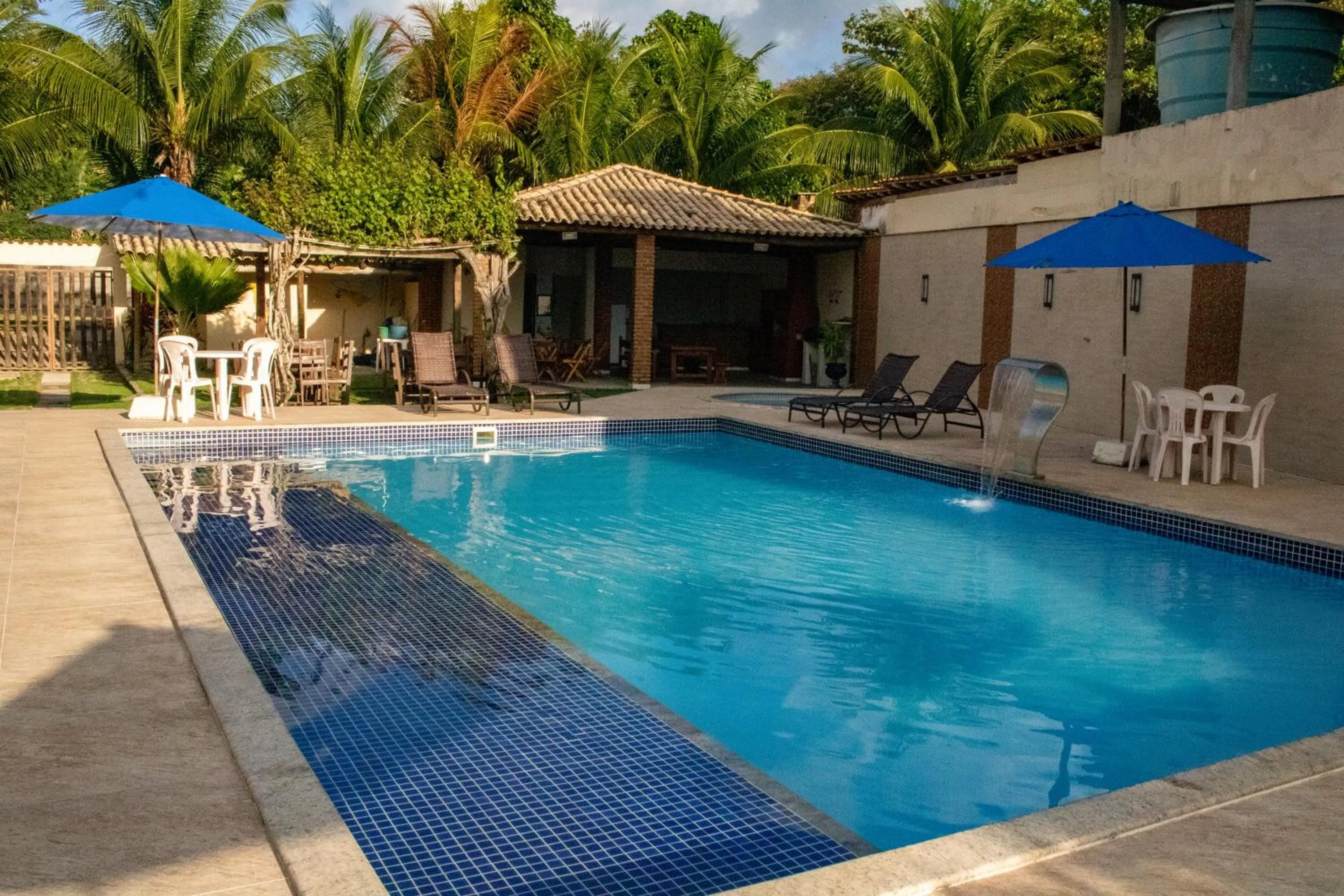 Swimming pool in Hotel Amendoeiras