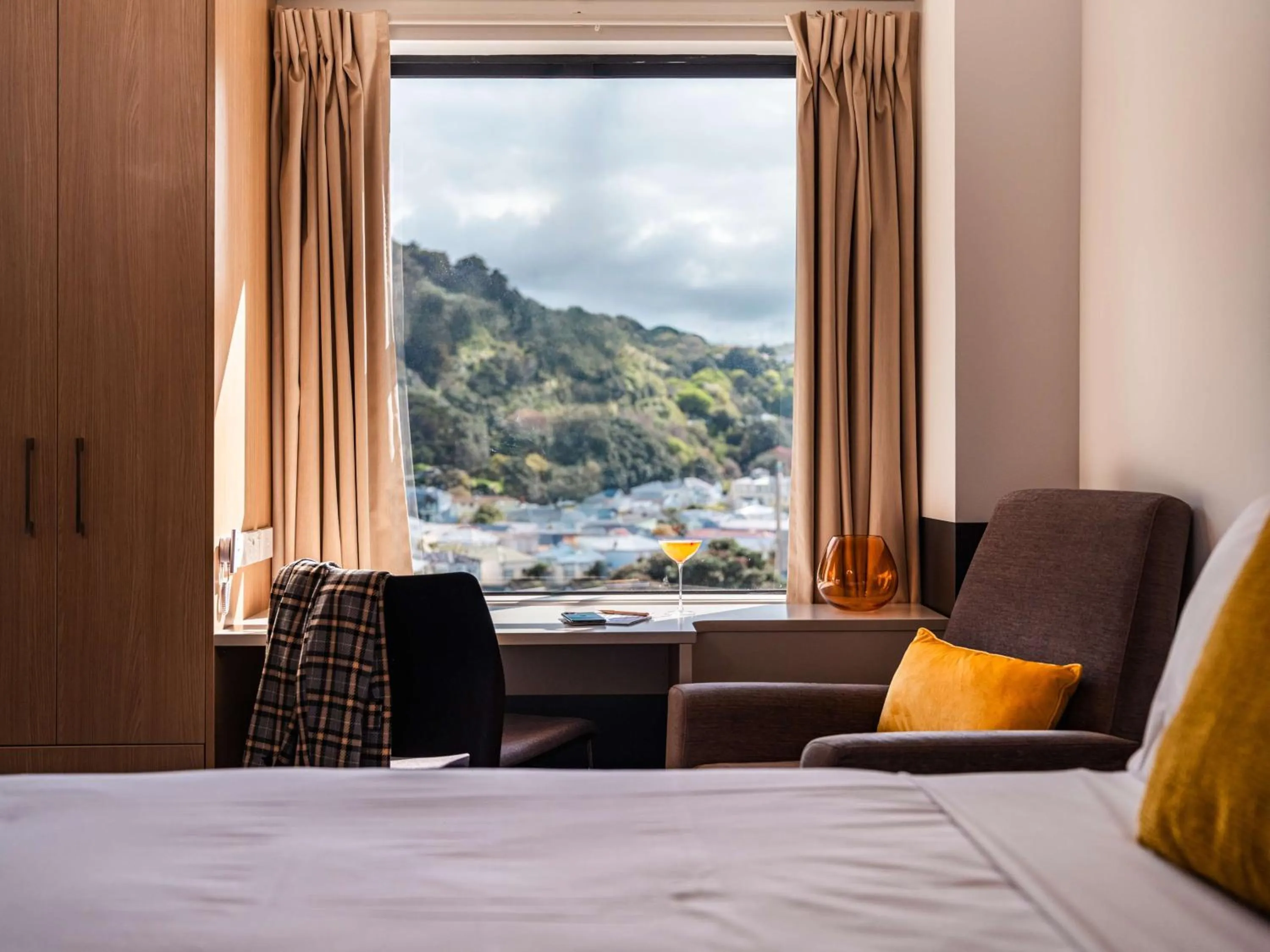 Bedroom, Bed in WQ Wellington Quarter Hotel