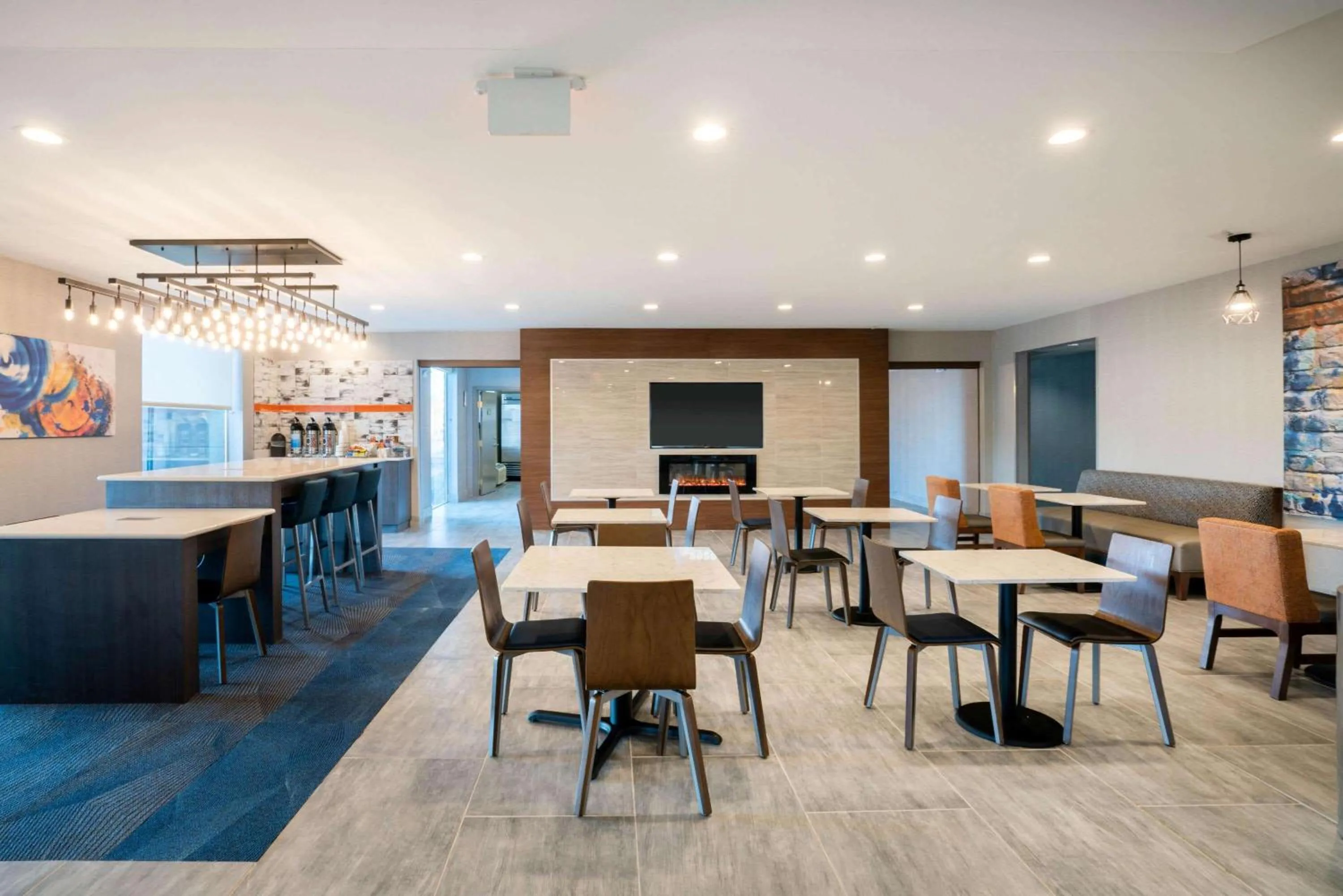 Restaurant/places to eat in La Quinta by Wyndham Montgomery