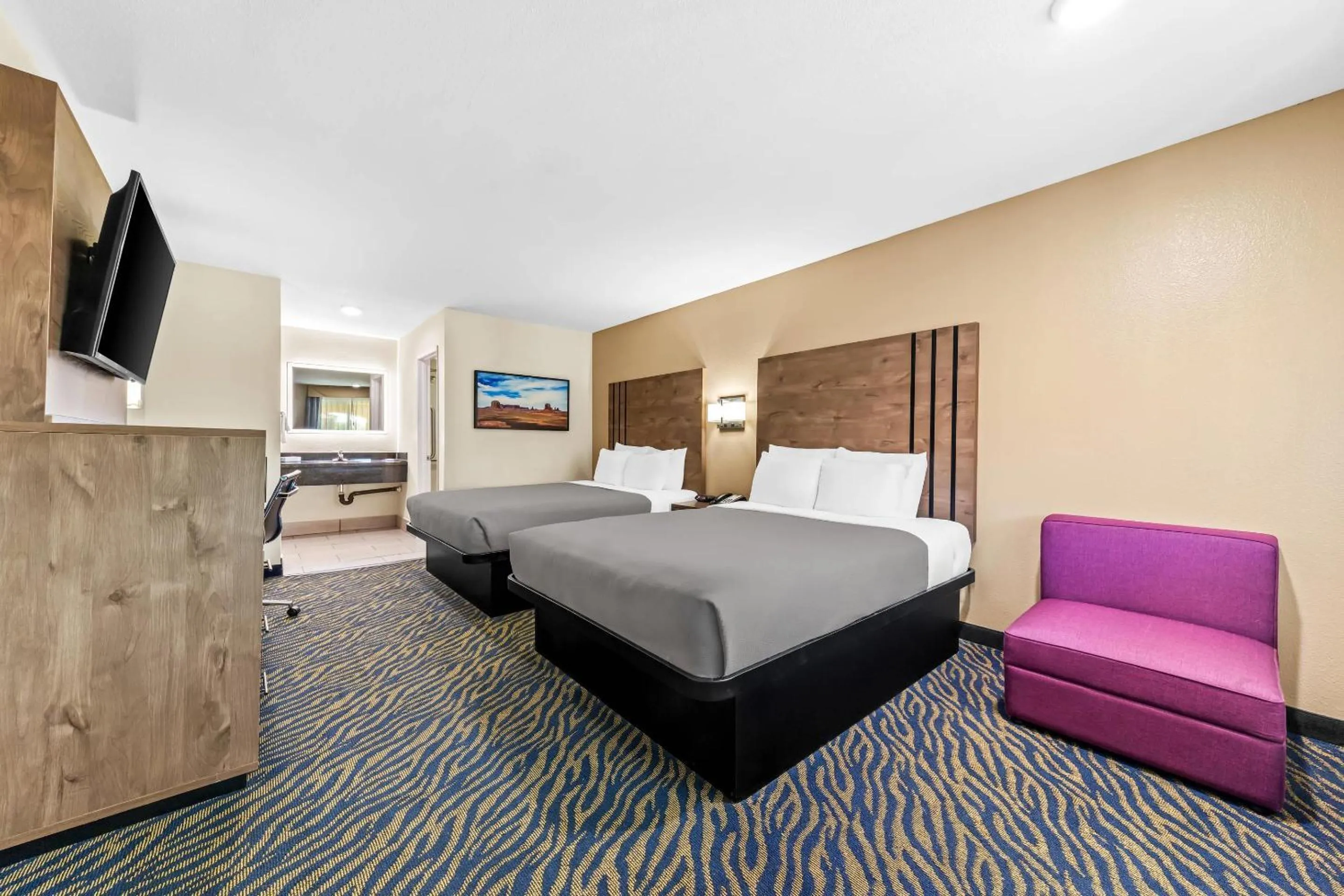 Bedroom, Bed in Quality Inn & Suites